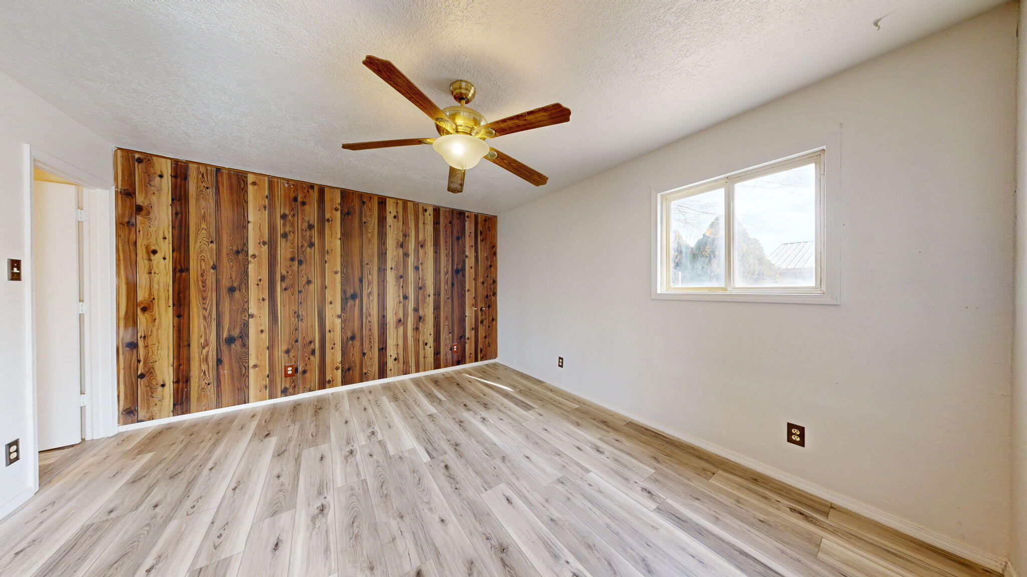 1321 Robyn Place SW