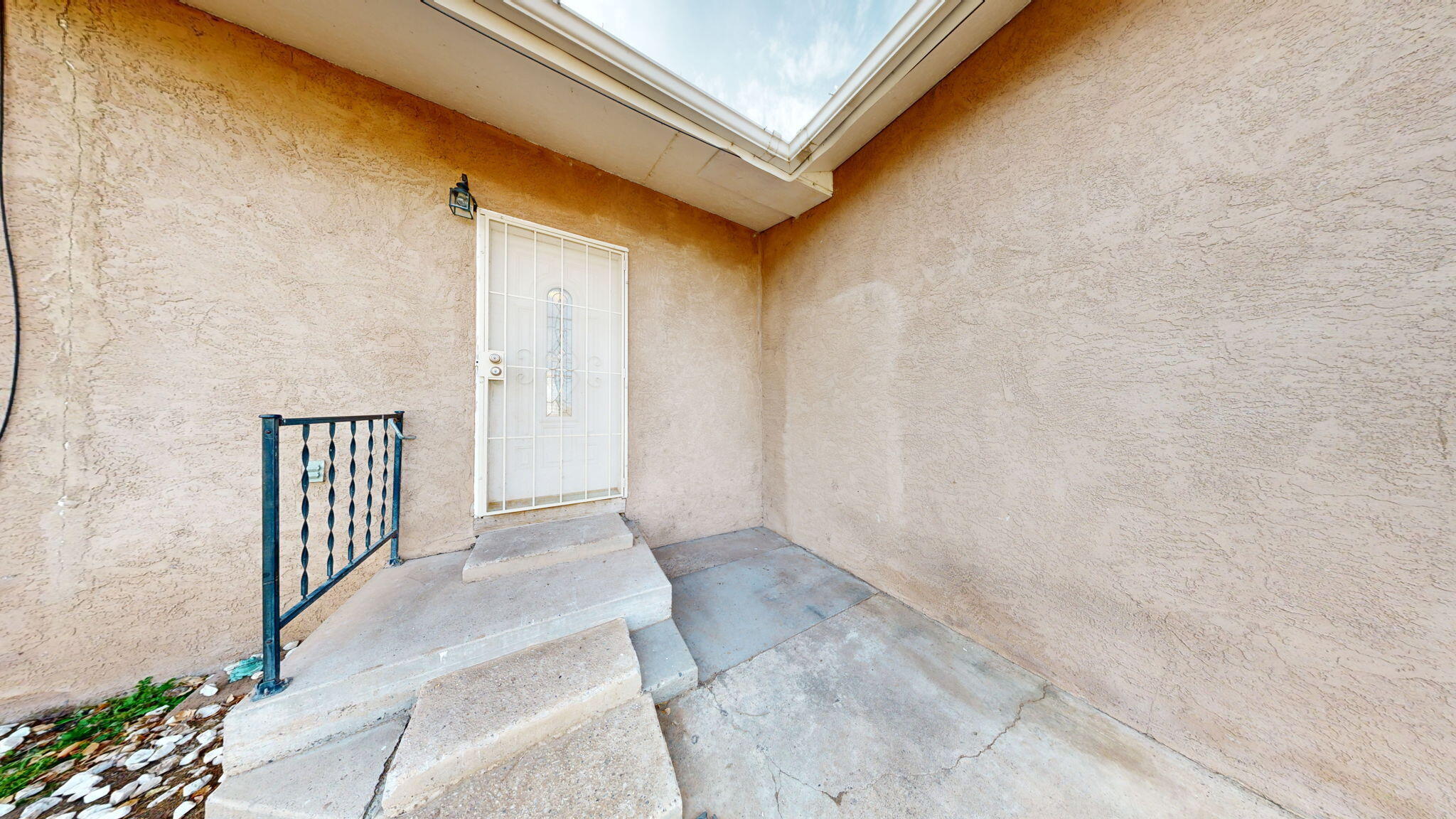 1321 Robyn Place SW