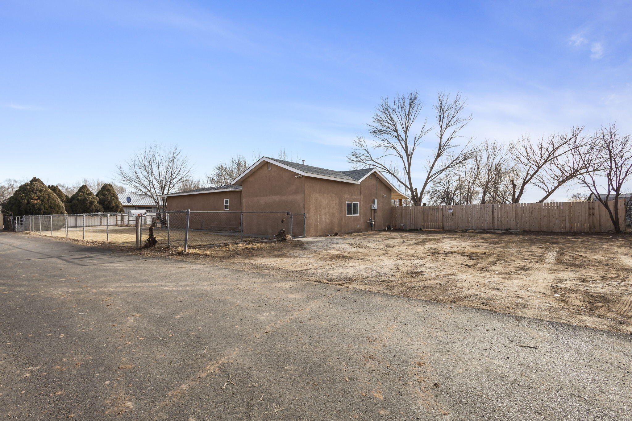 1321 Robyn Place SW
