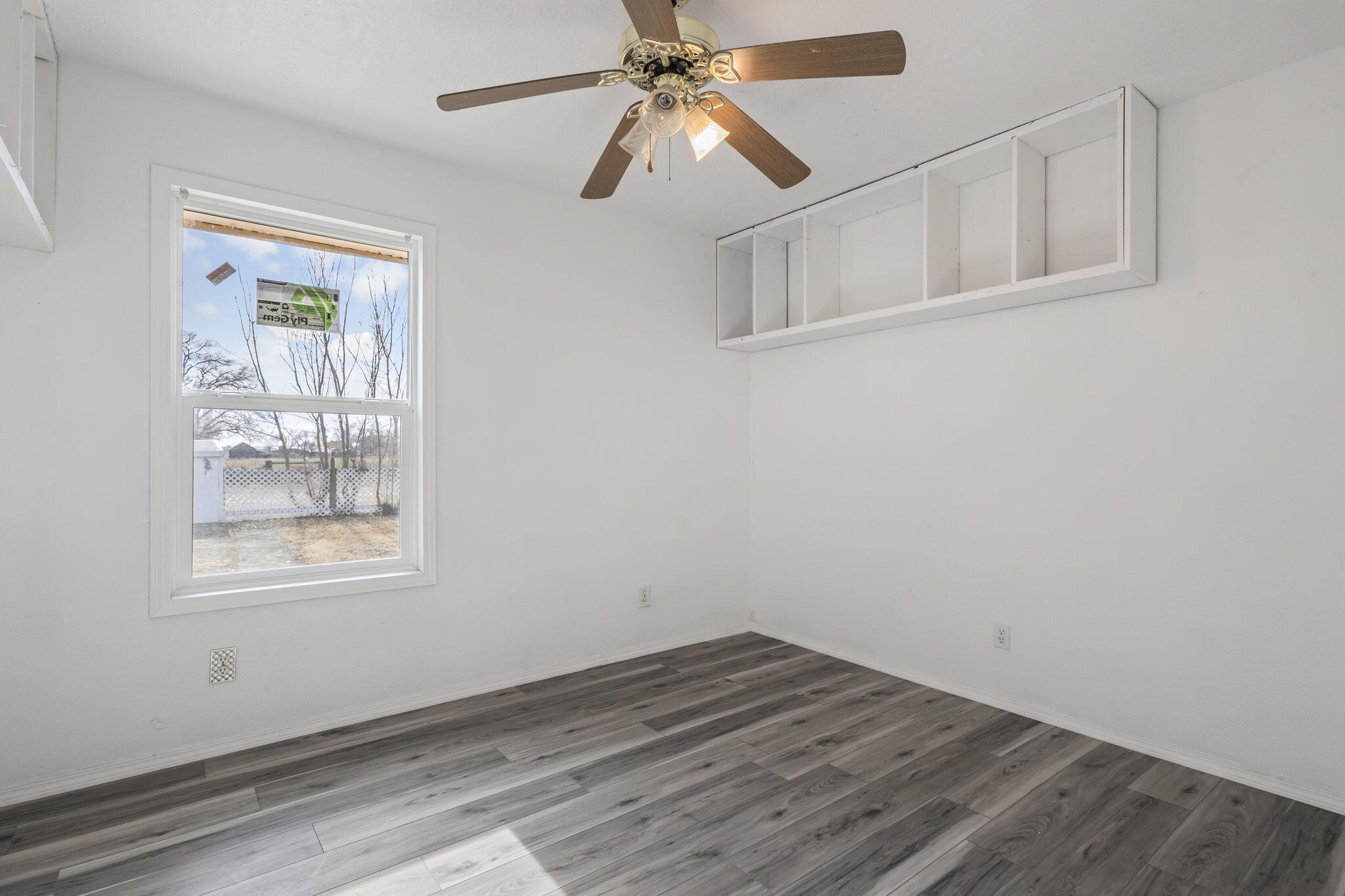 1321 Robyn Place SW