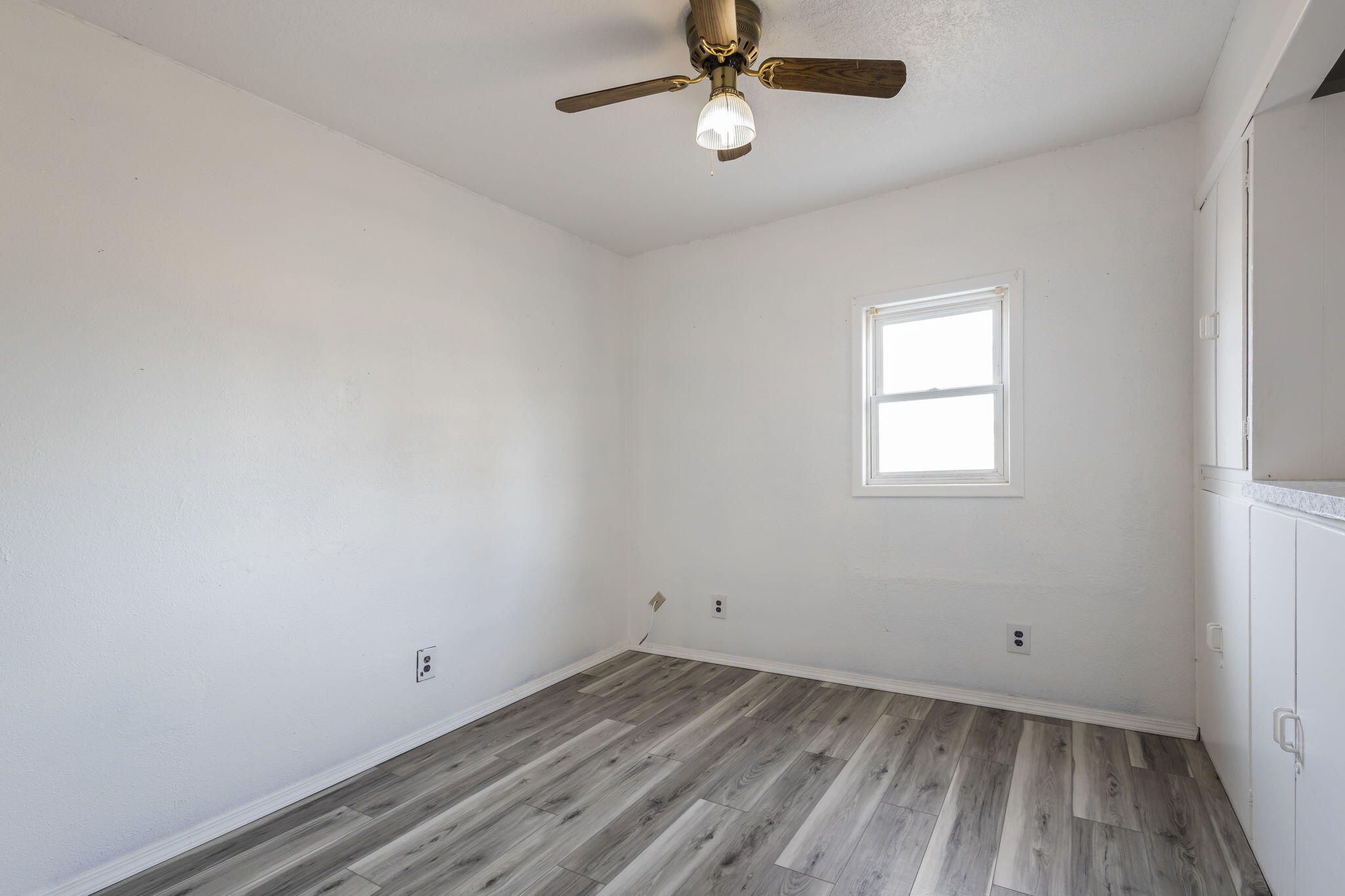 1321 Robyn Place SW
