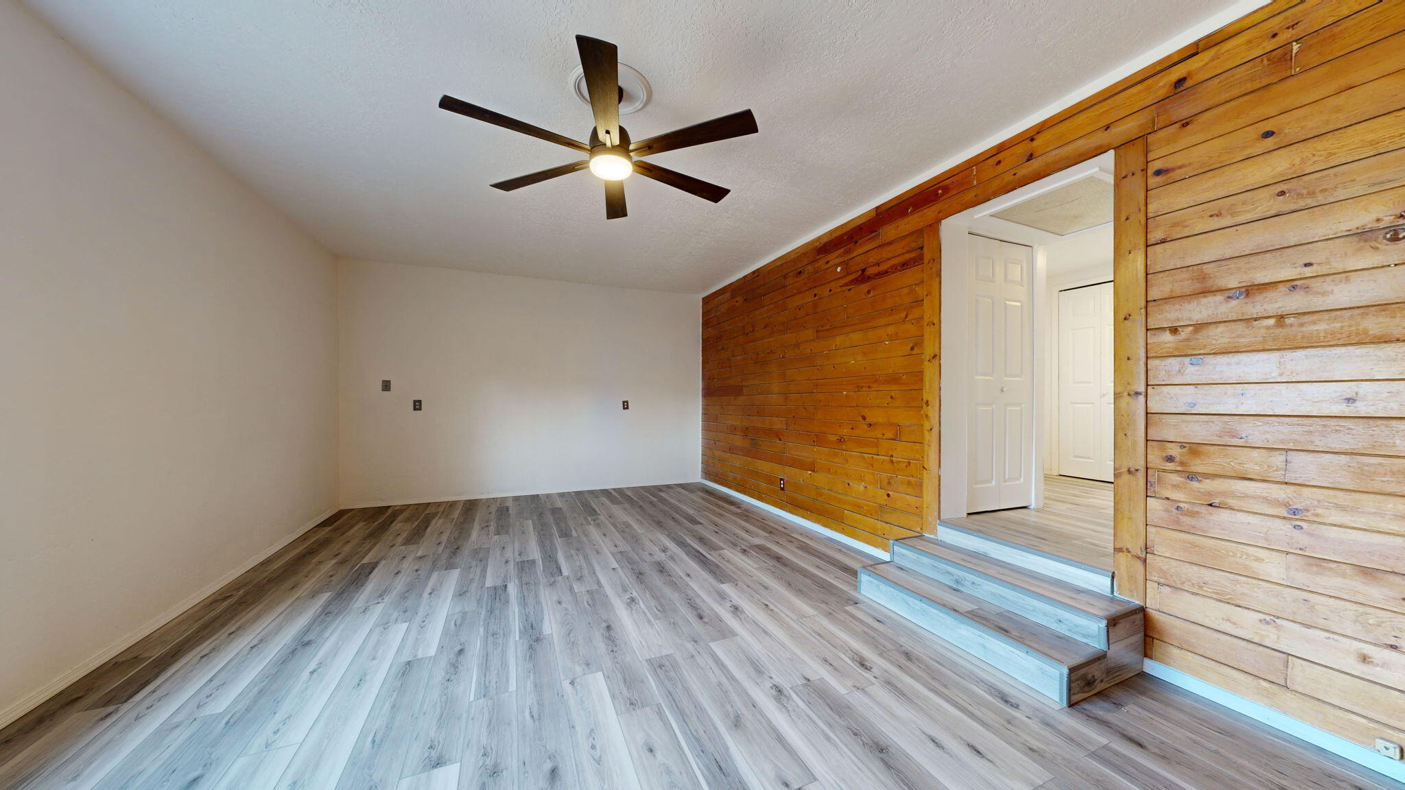 1321 Robyn Place SW