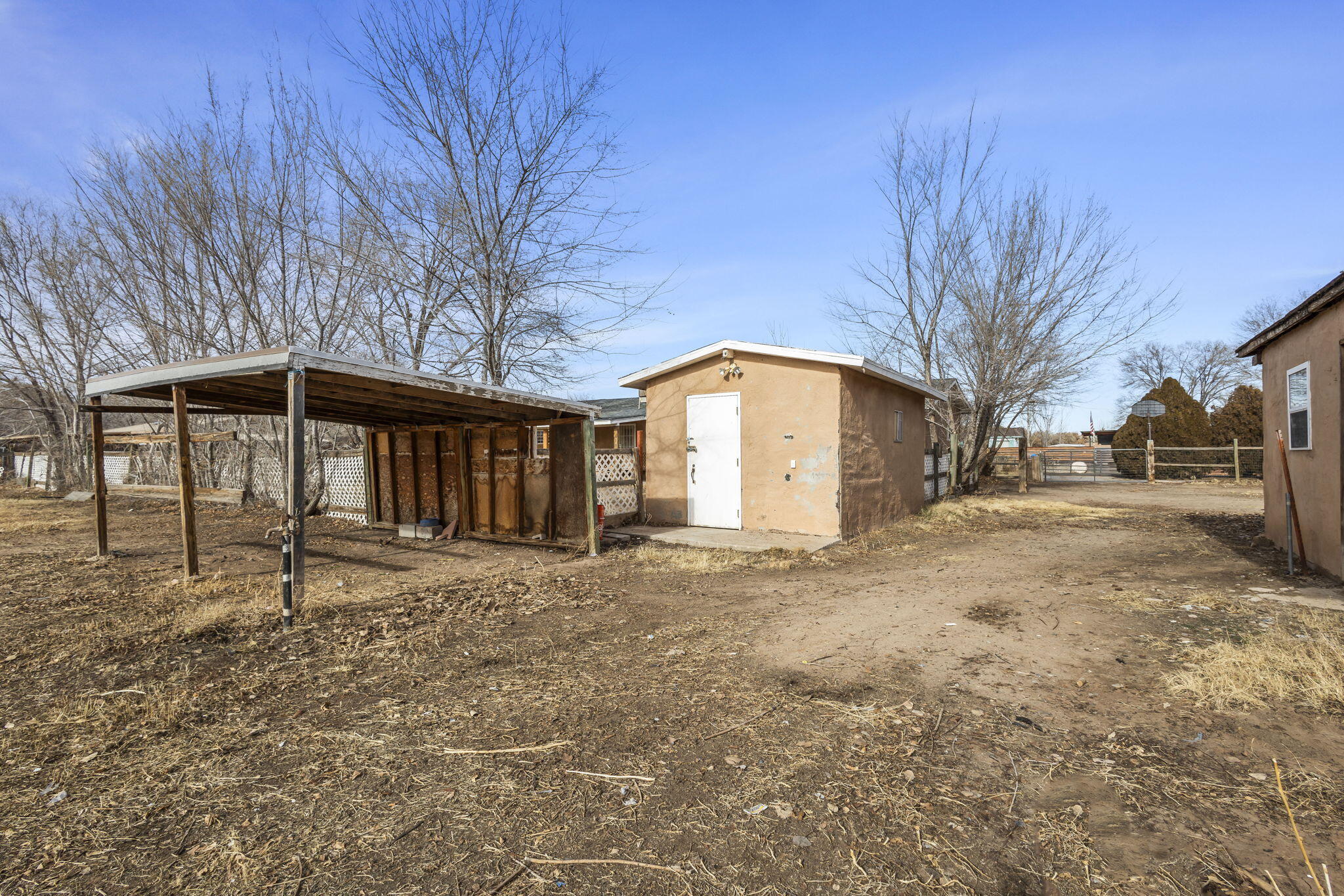 1321 Robyn Place SW