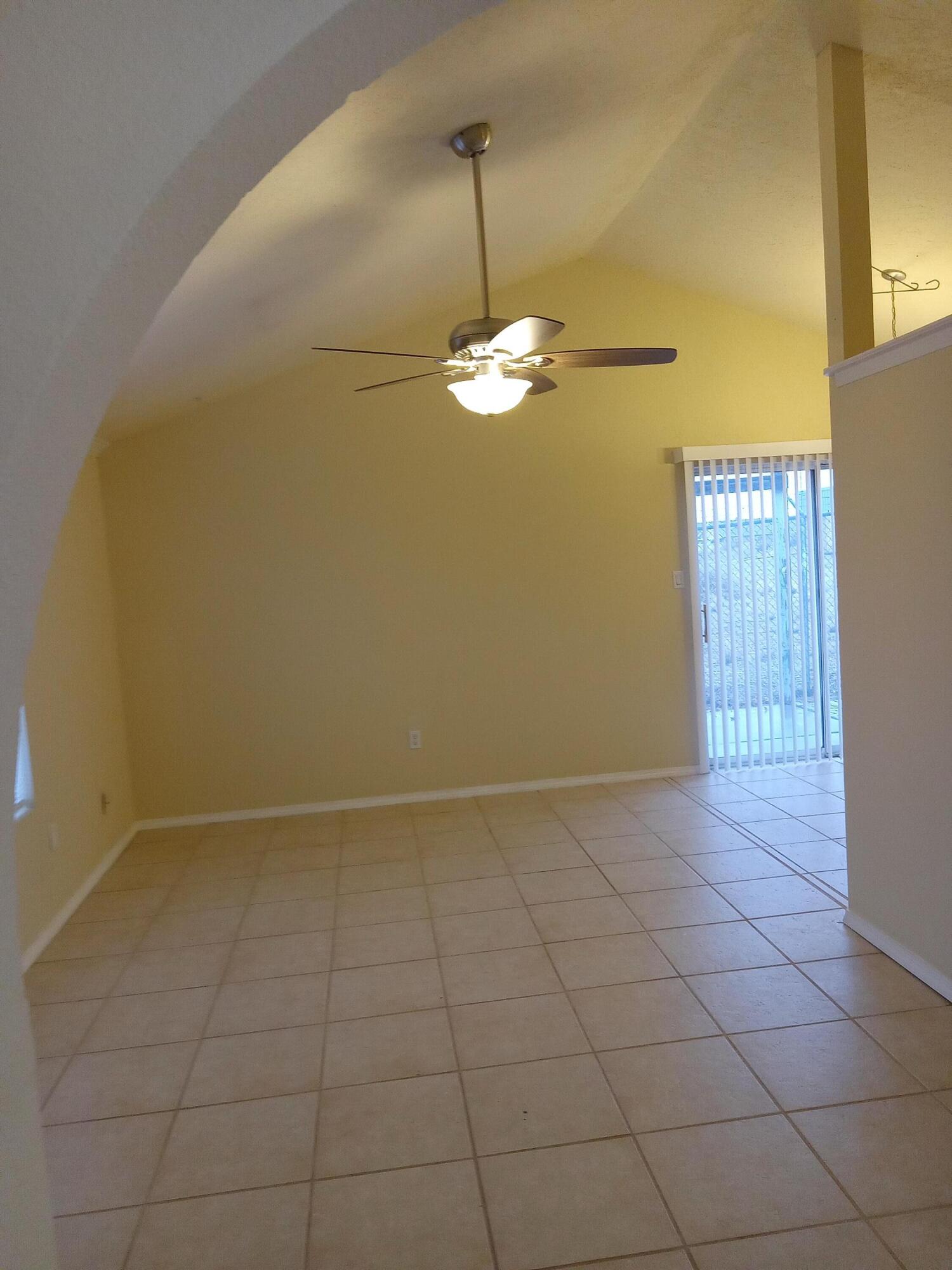 8500 Camino San Martin SW
