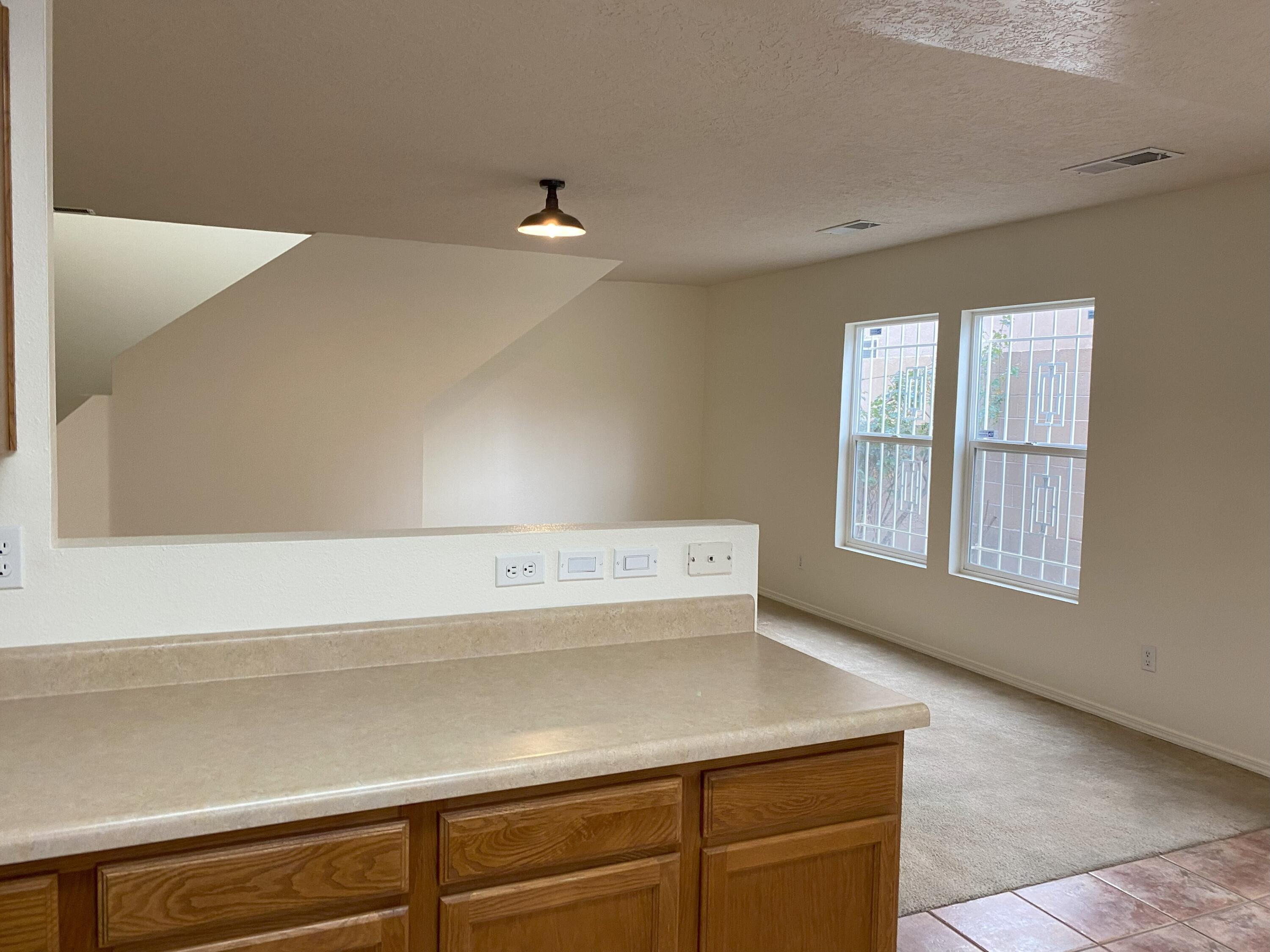 3536 Mountainside Parkway NE