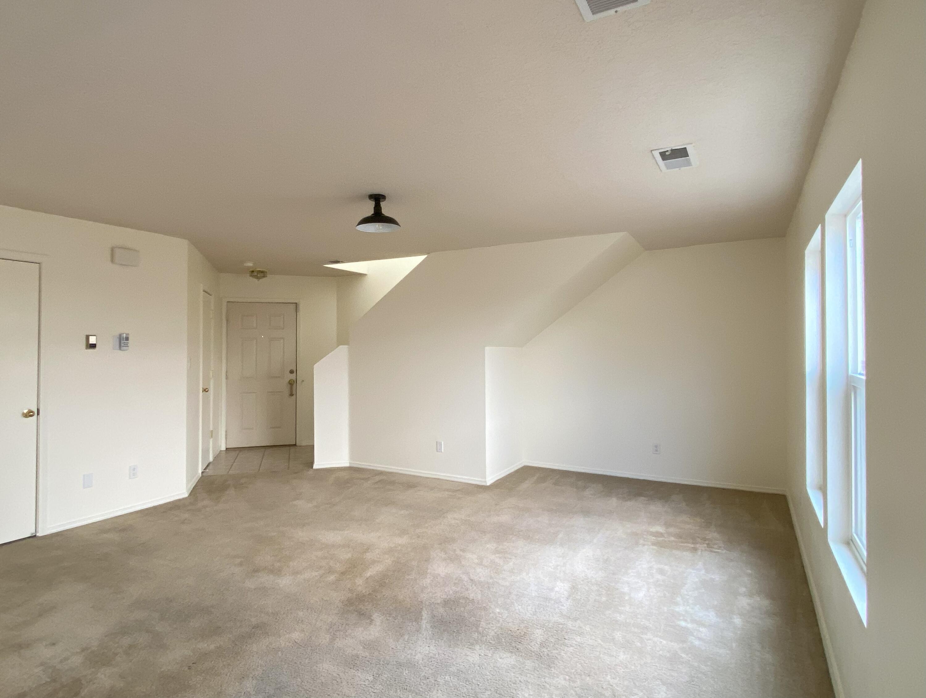 3536 Mountainside Parkway NE
