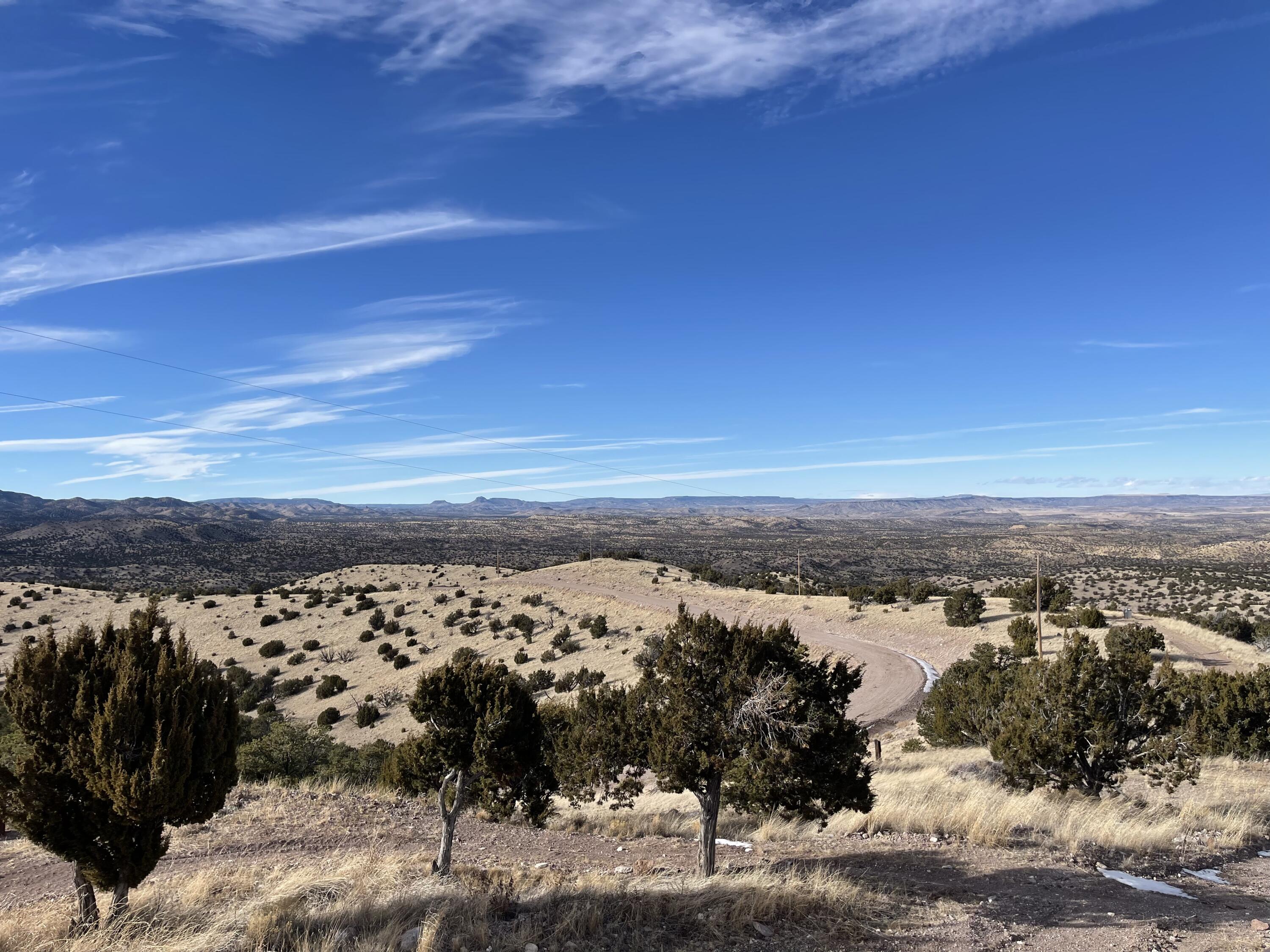 8 Overlook Way