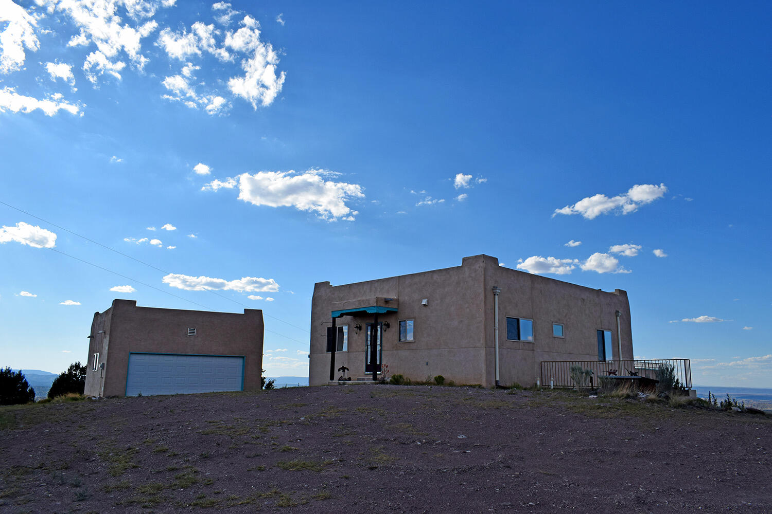 8 Overlook Way