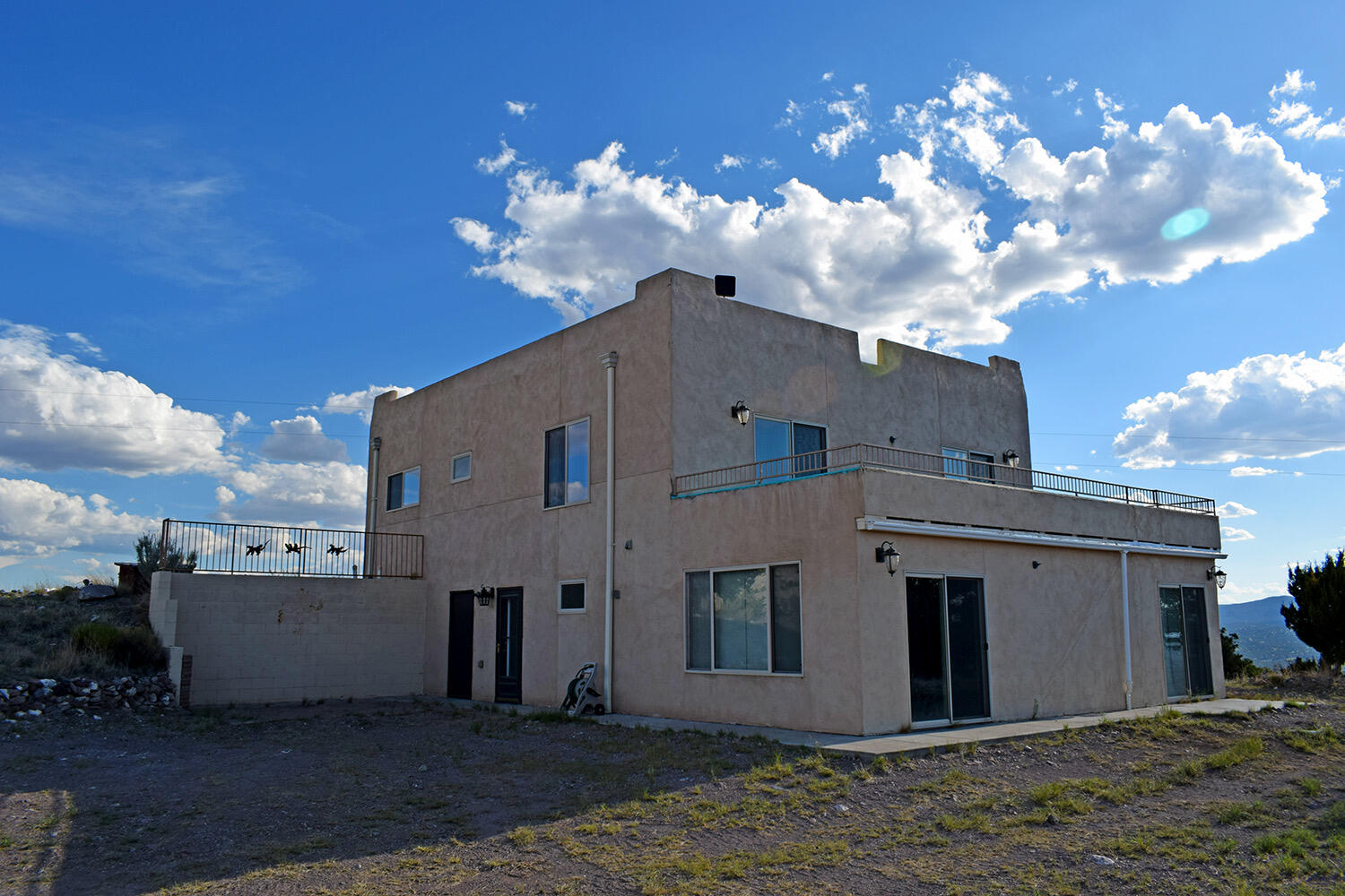 8 Overlook Way