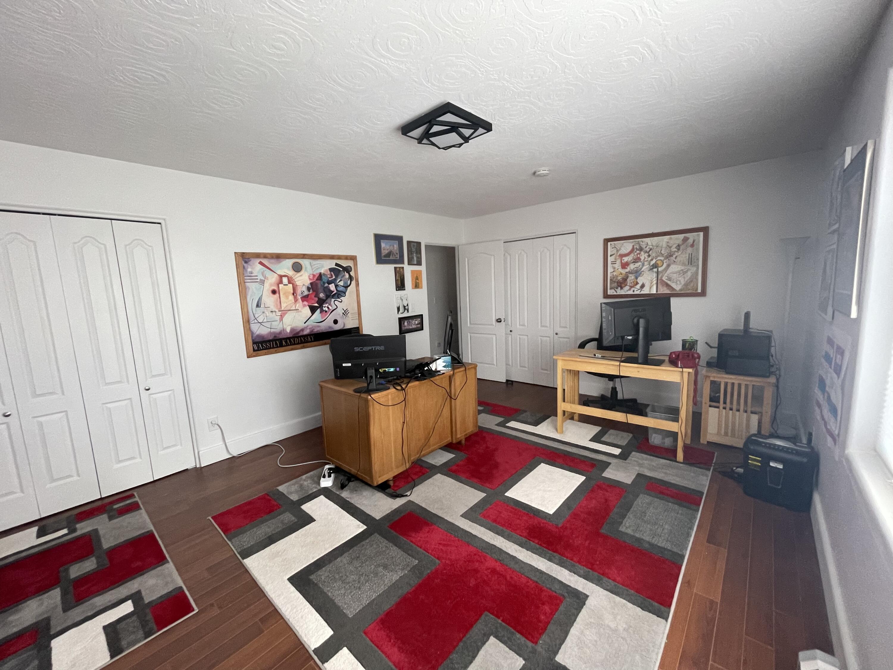 8 Overlook Way