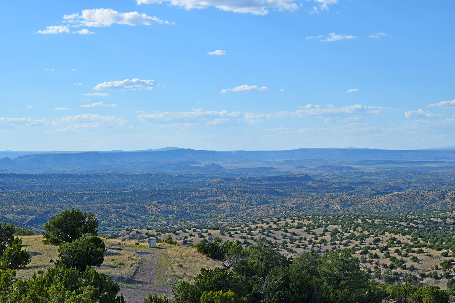 8 Overlook Way