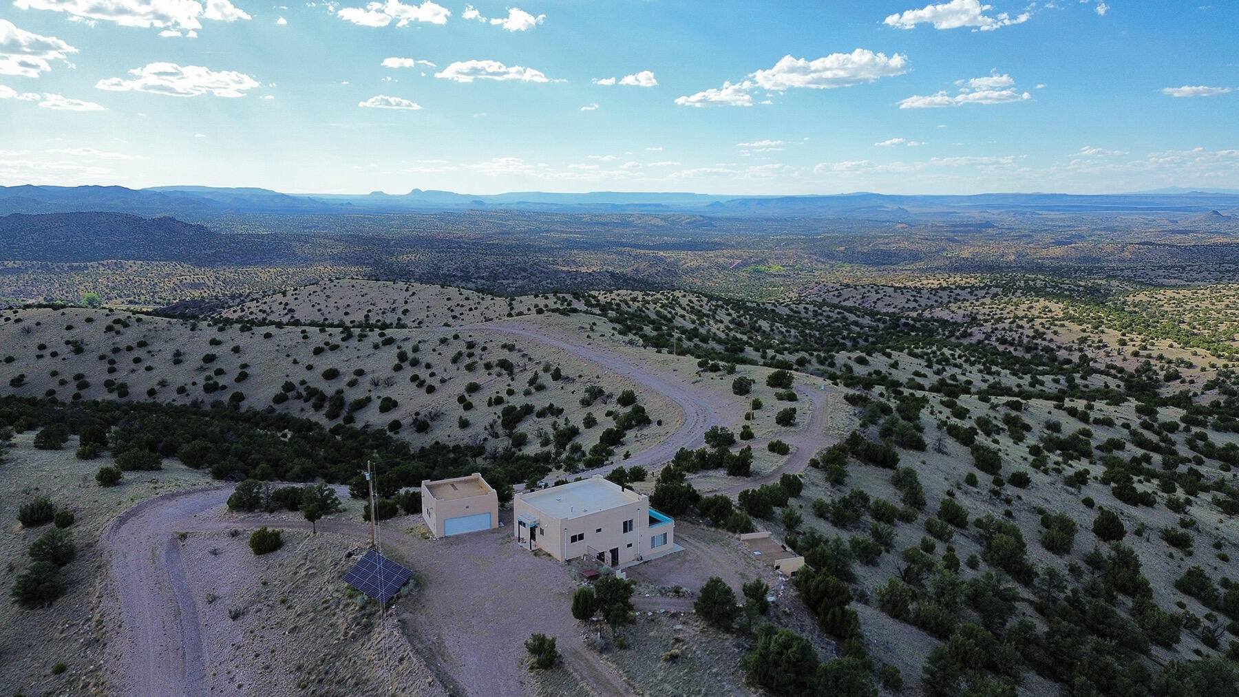 8 Overlook Way
