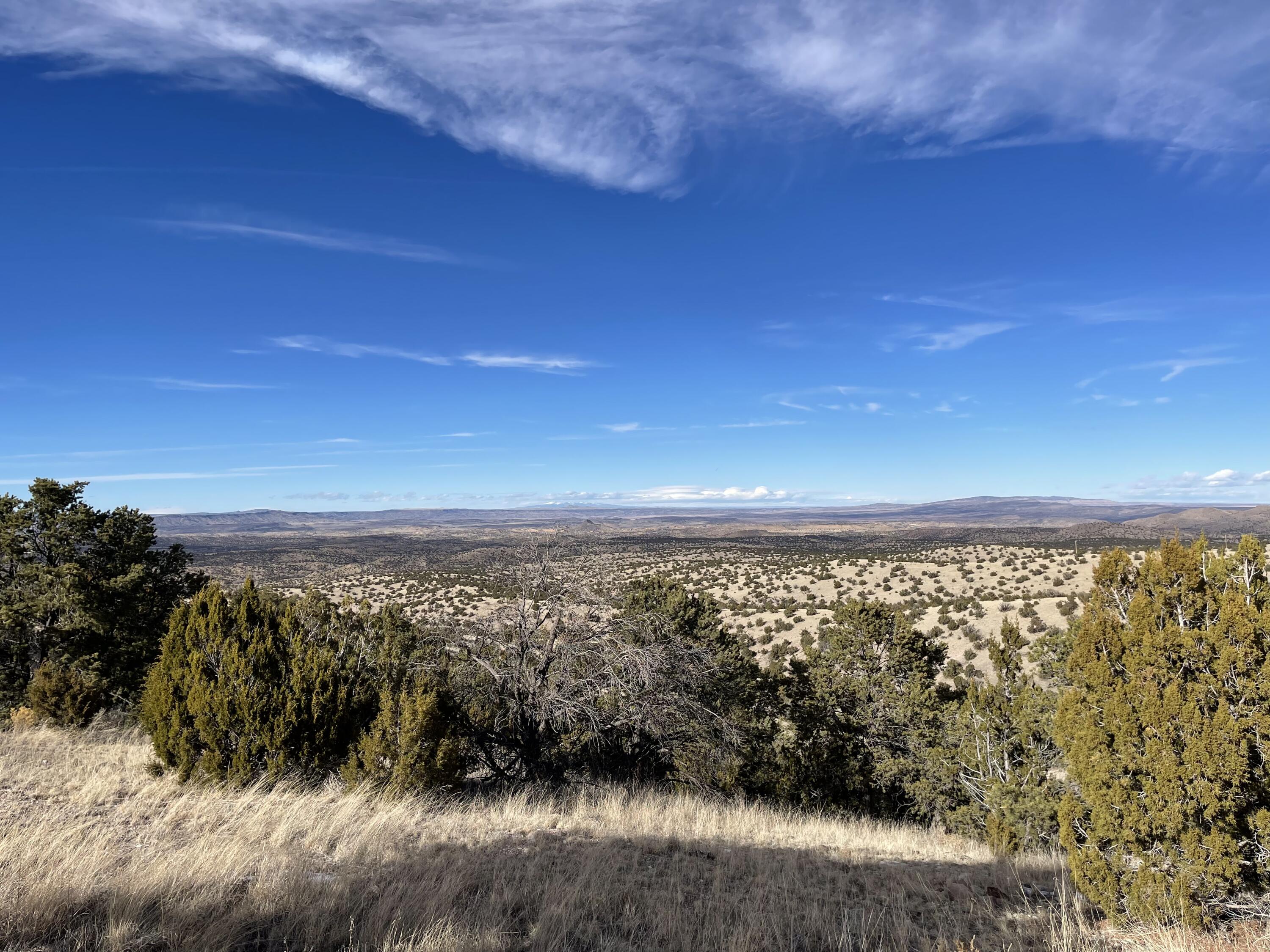 8 Overlook Way