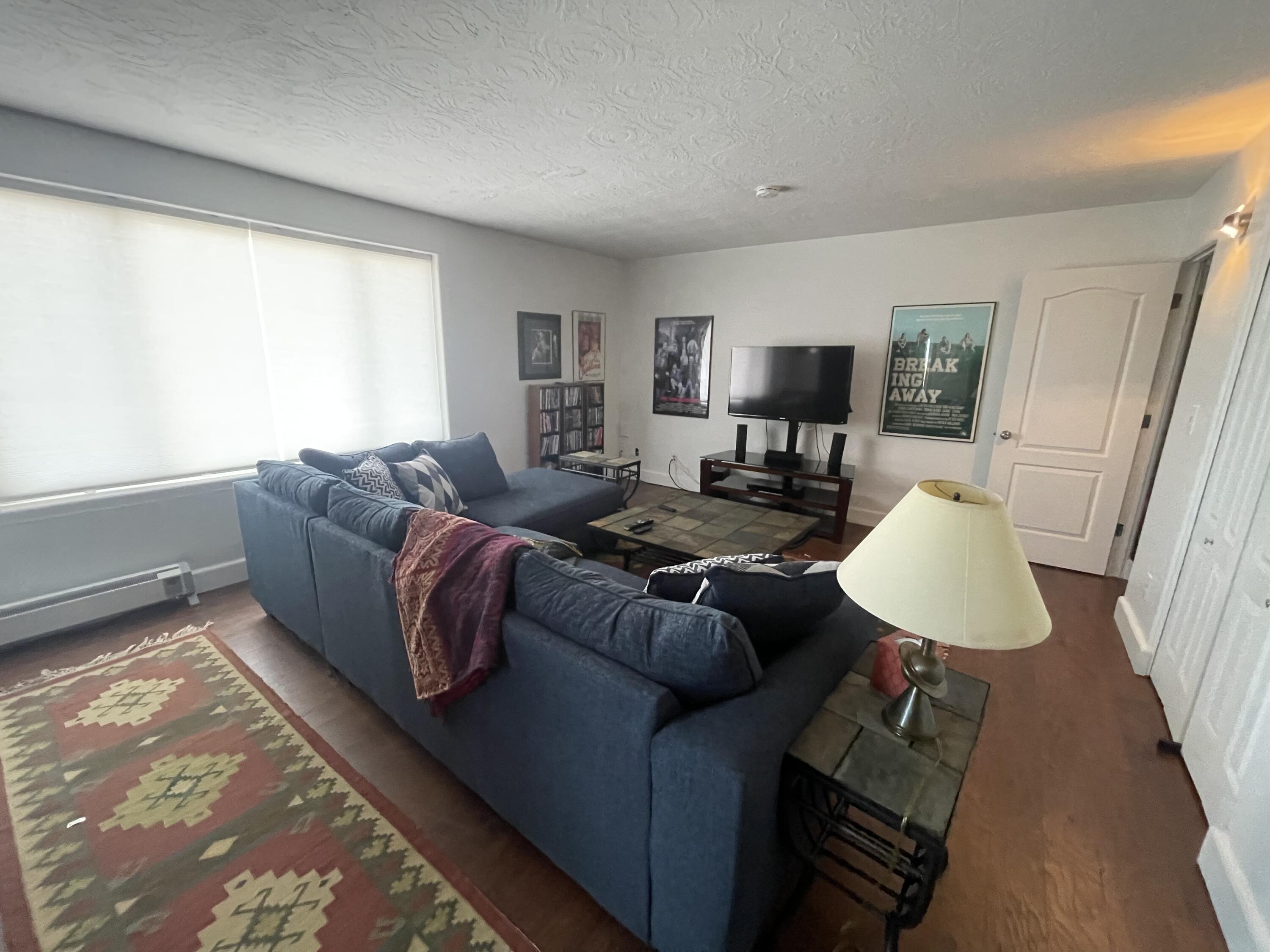 8 Overlook Way