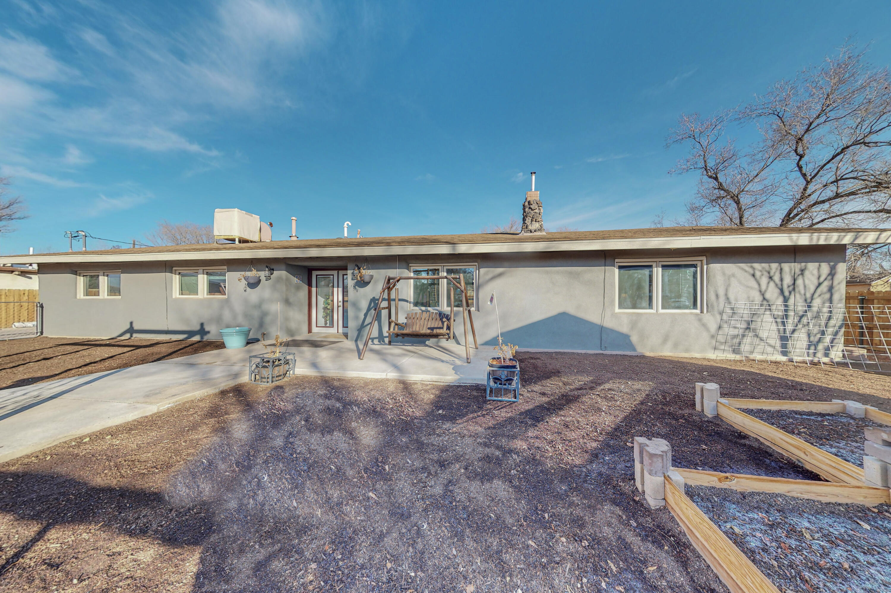 2407 Shasta Road SW