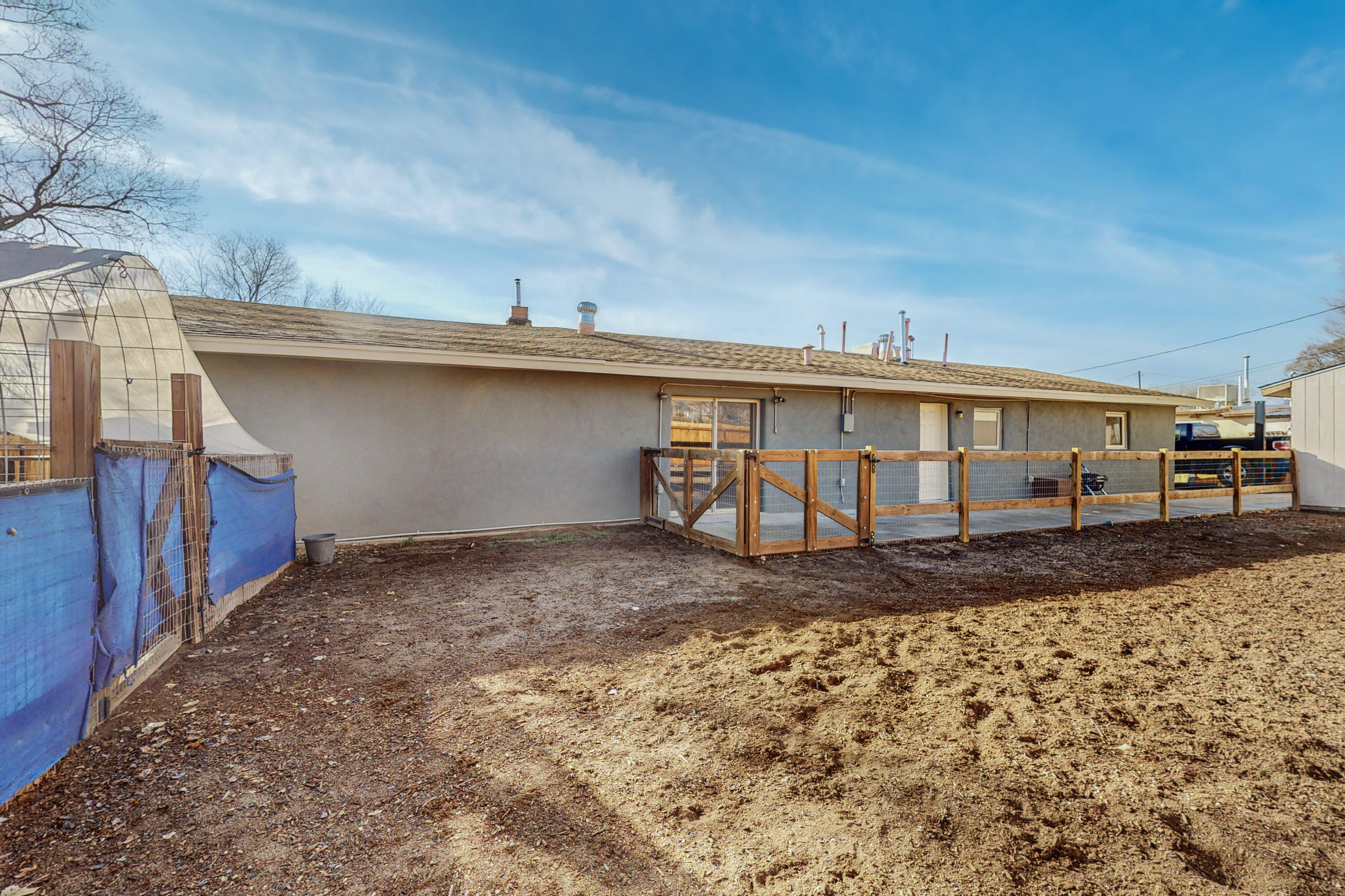 2407 Shasta Road SW