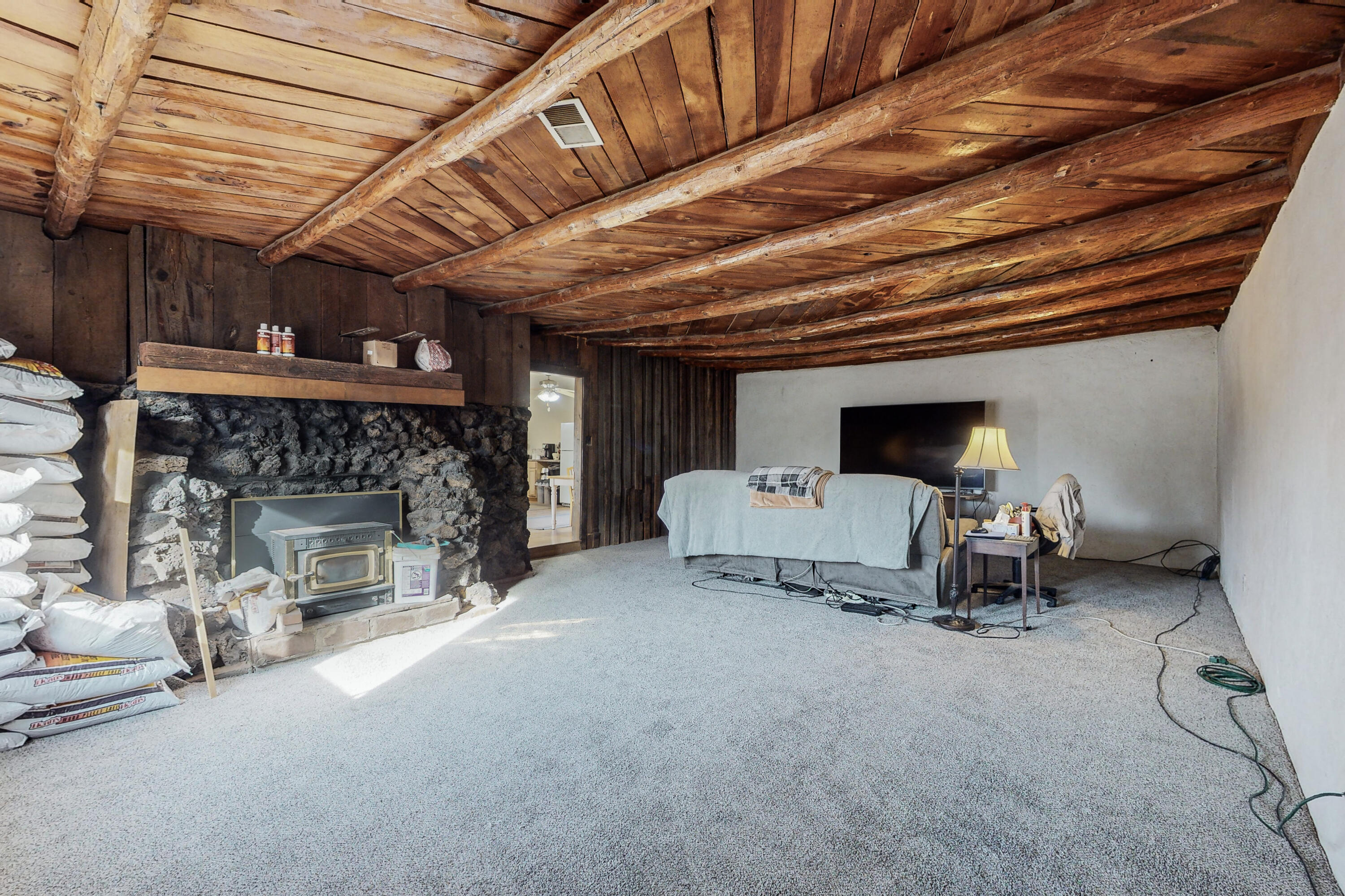 2407 Shasta Road SW