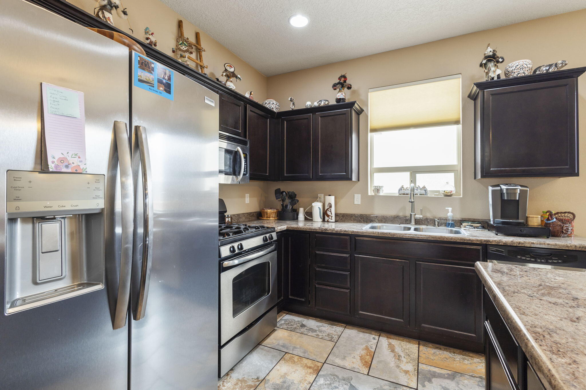 1436 Desert Paintbrush Loop NE