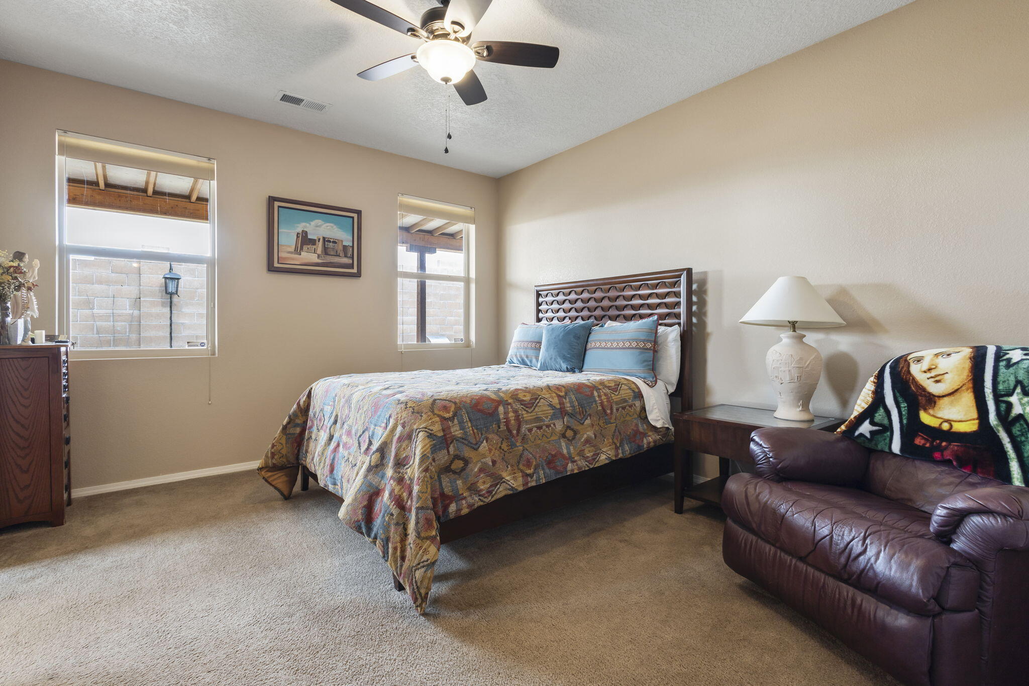 1436 Desert Paintbrush Loop NE