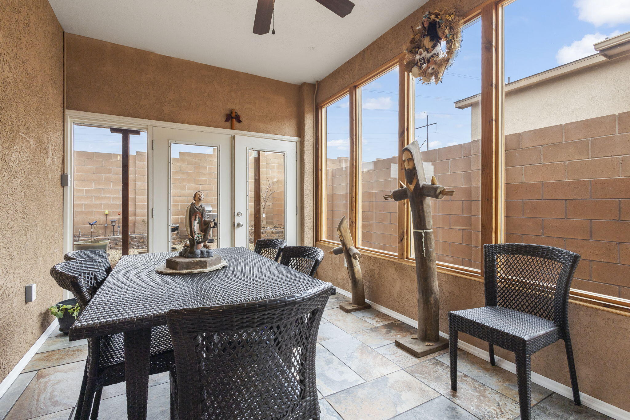 1436 Desert Paintbrush Loop NE