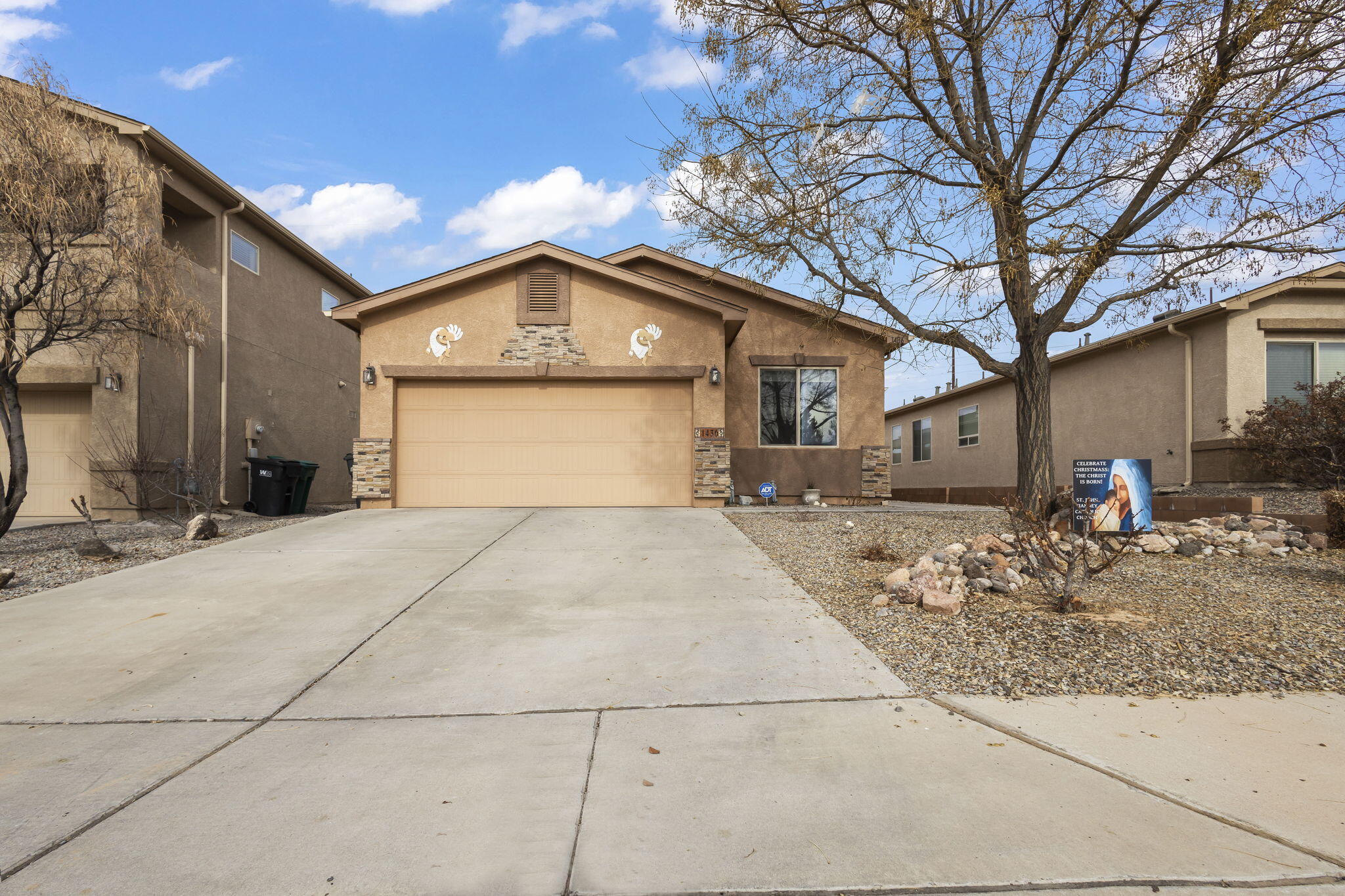 1436 Desert Paintbrush Loop NE