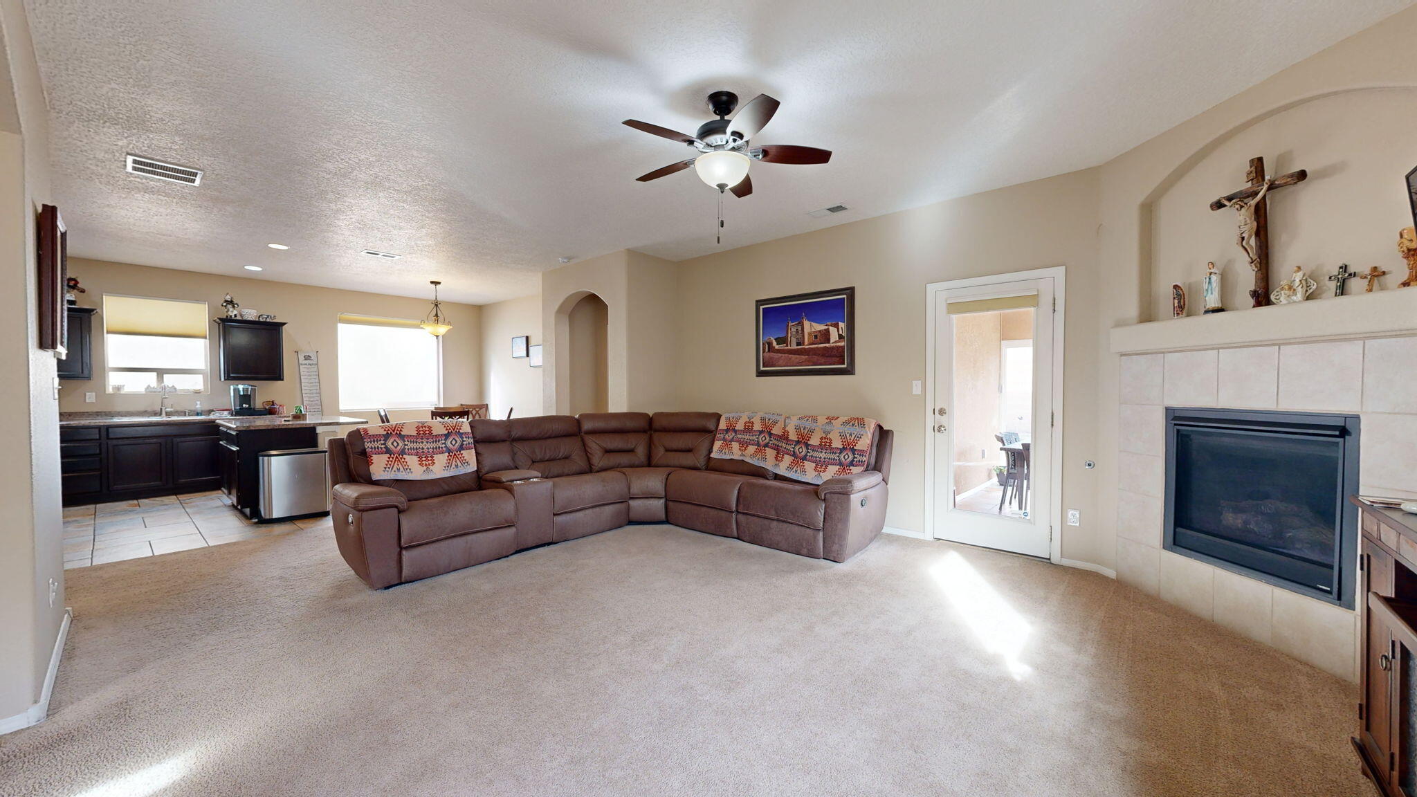 1436 Desert Paintbrush Loop NE