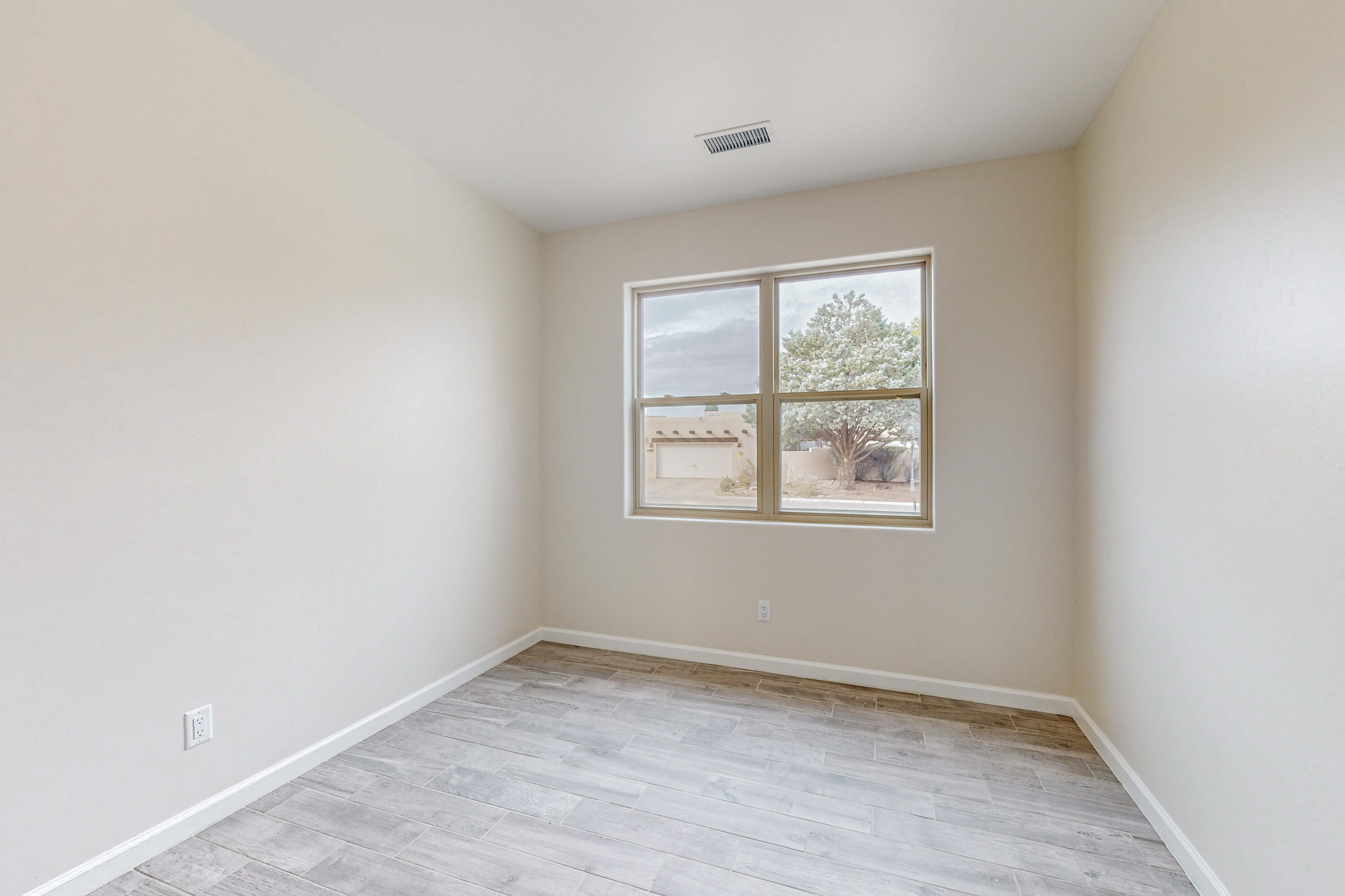 114 Tierra Del Sol Loop