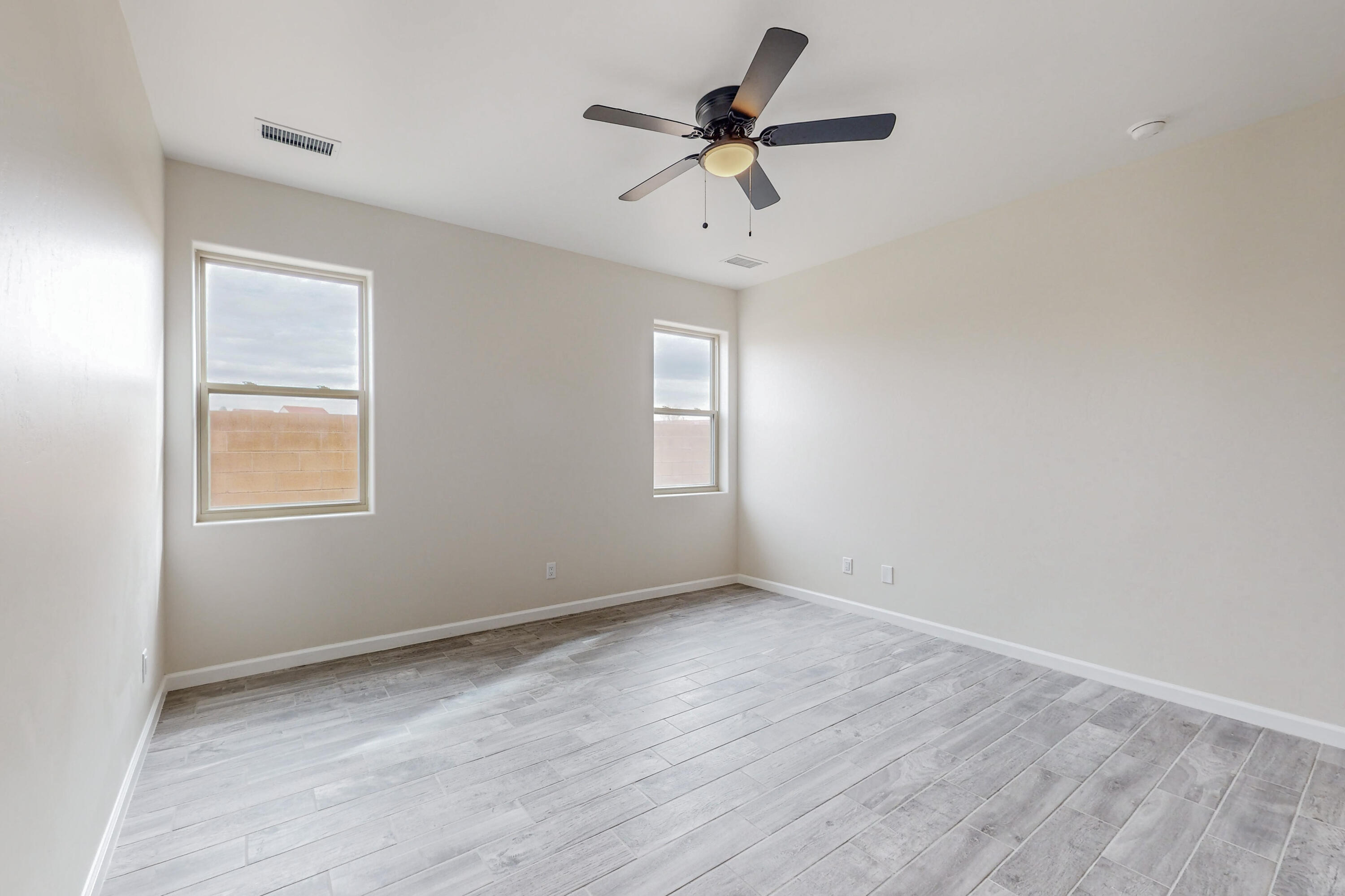 114 Tierra Del Sol Loop
