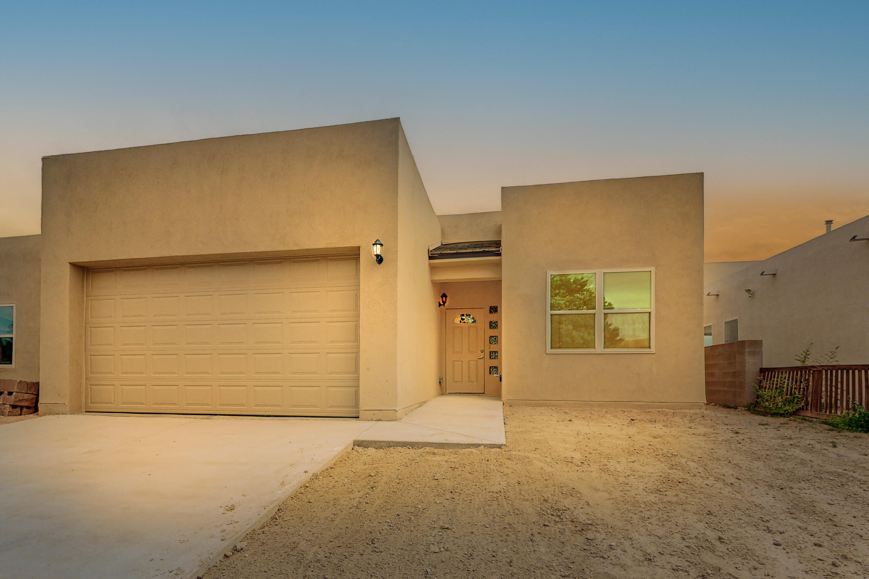 114 Tierra Del Sol Loop