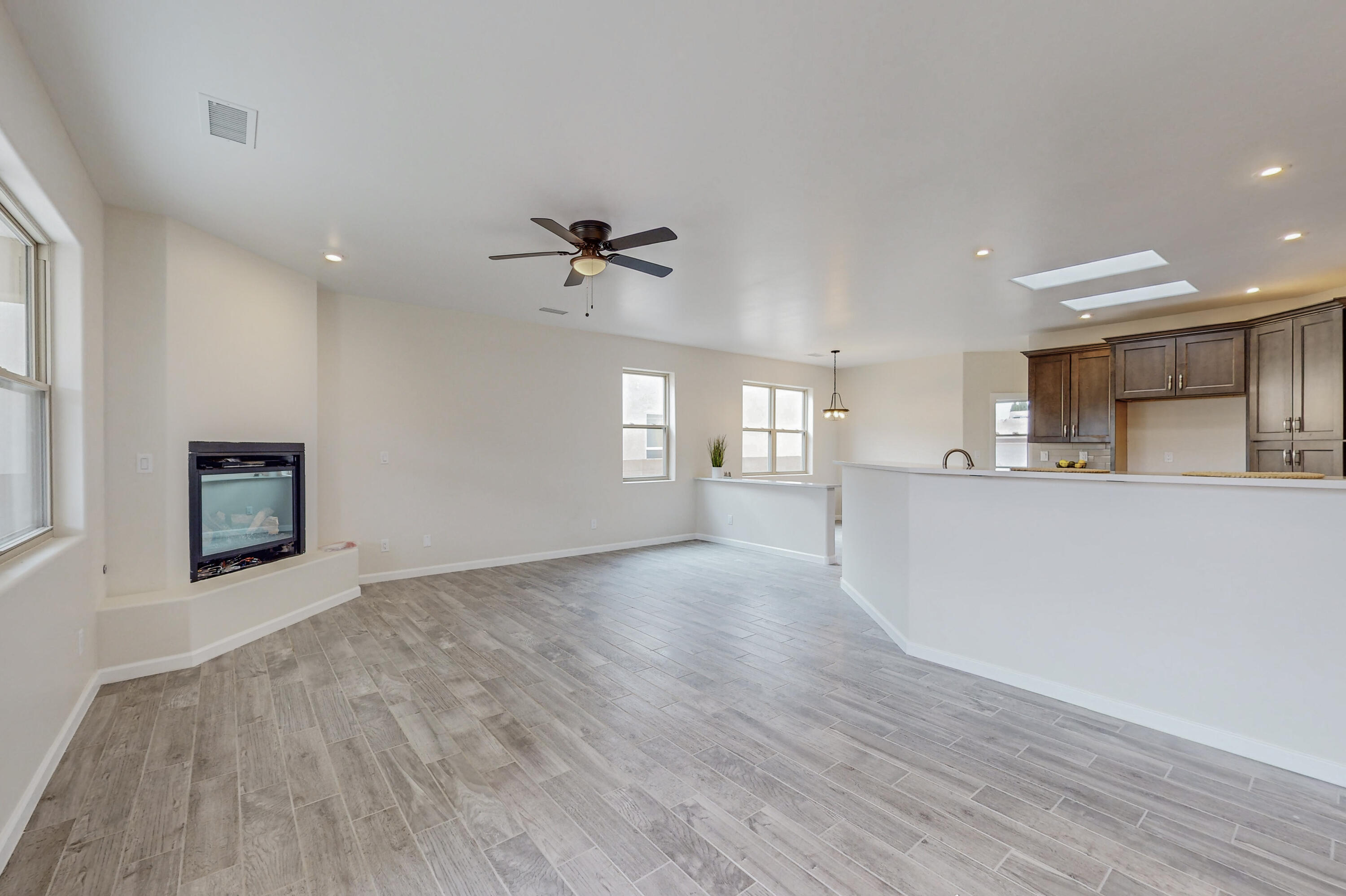 114 Tierra Del Sol Loop