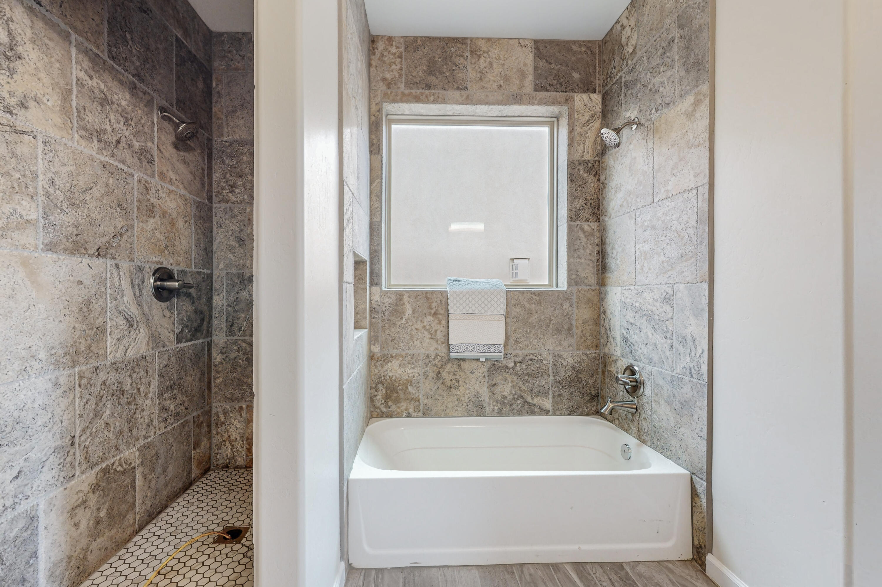 114 Tierra Del Sol Loop