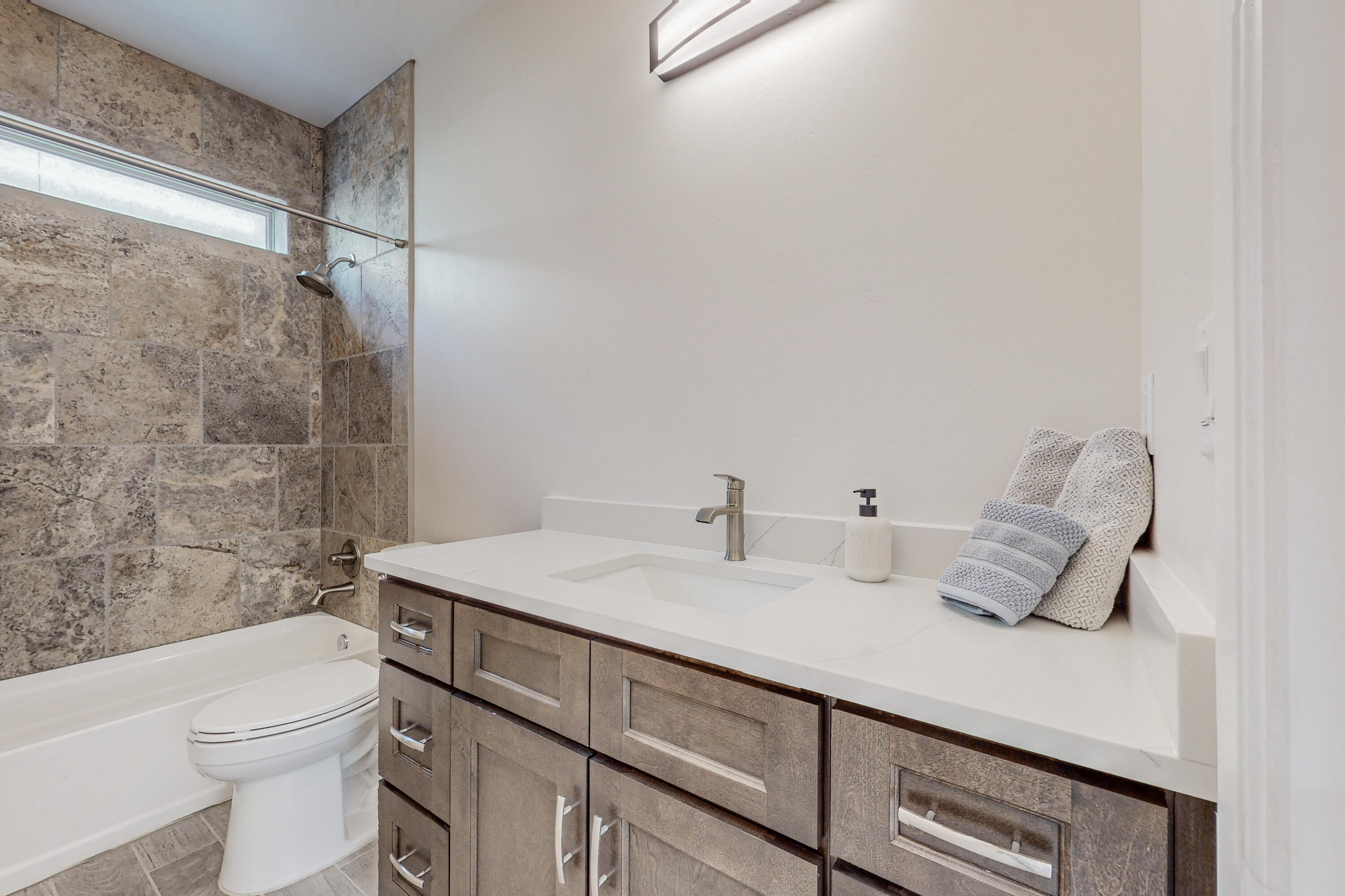 114 Tierra Del Sol Loop