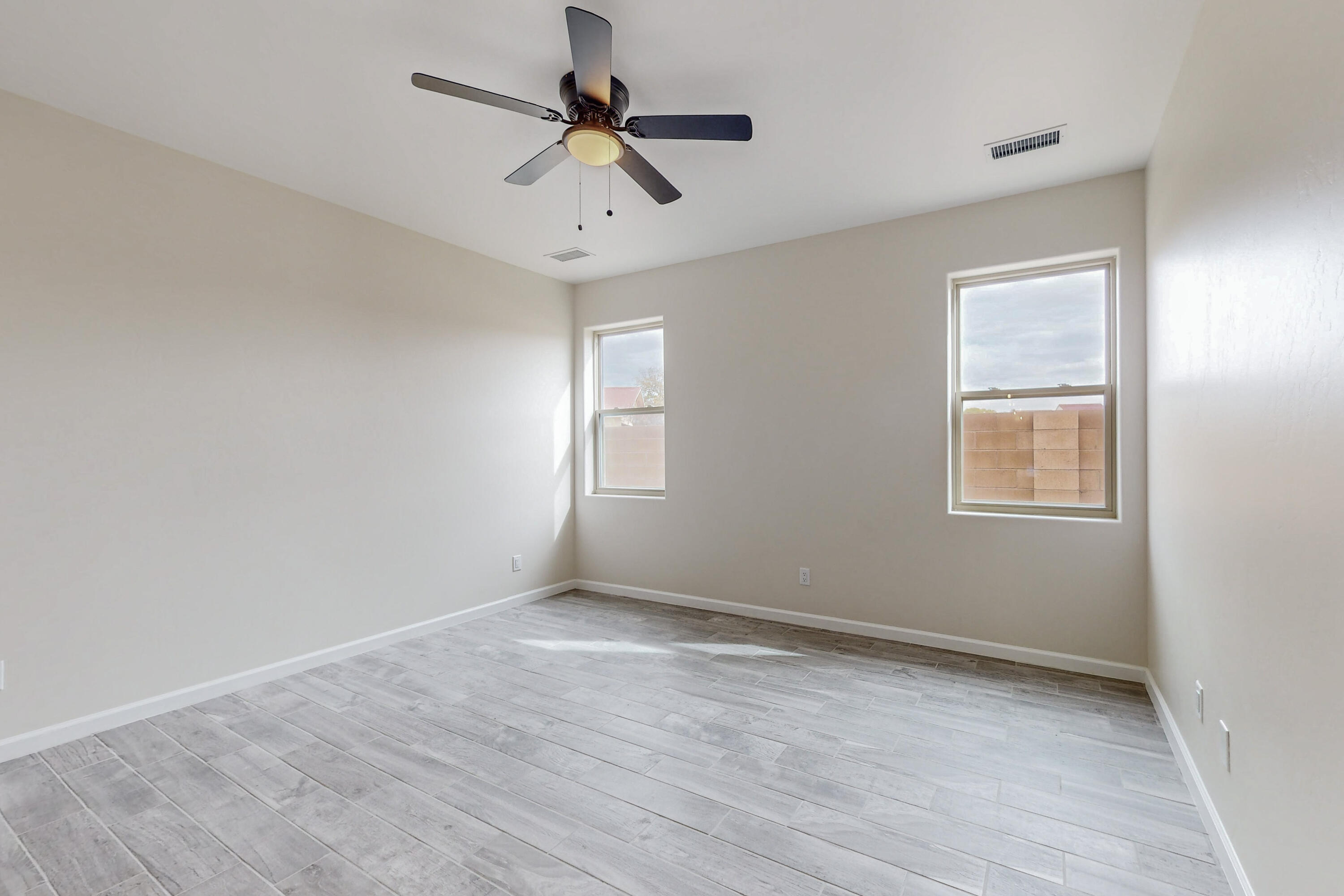 114 Tierra Del Sol Loop