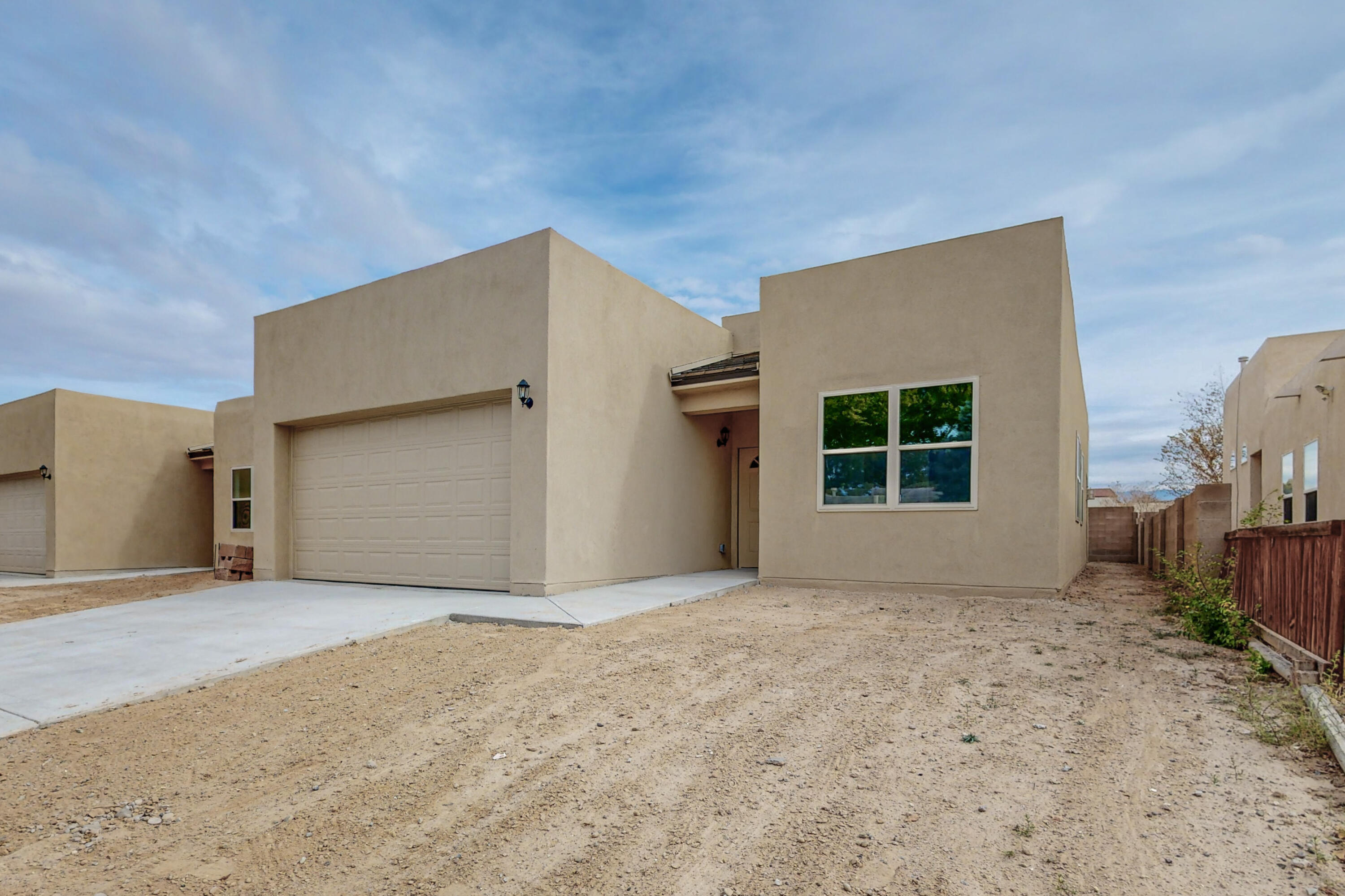 114 Tierra Del Sol Loop