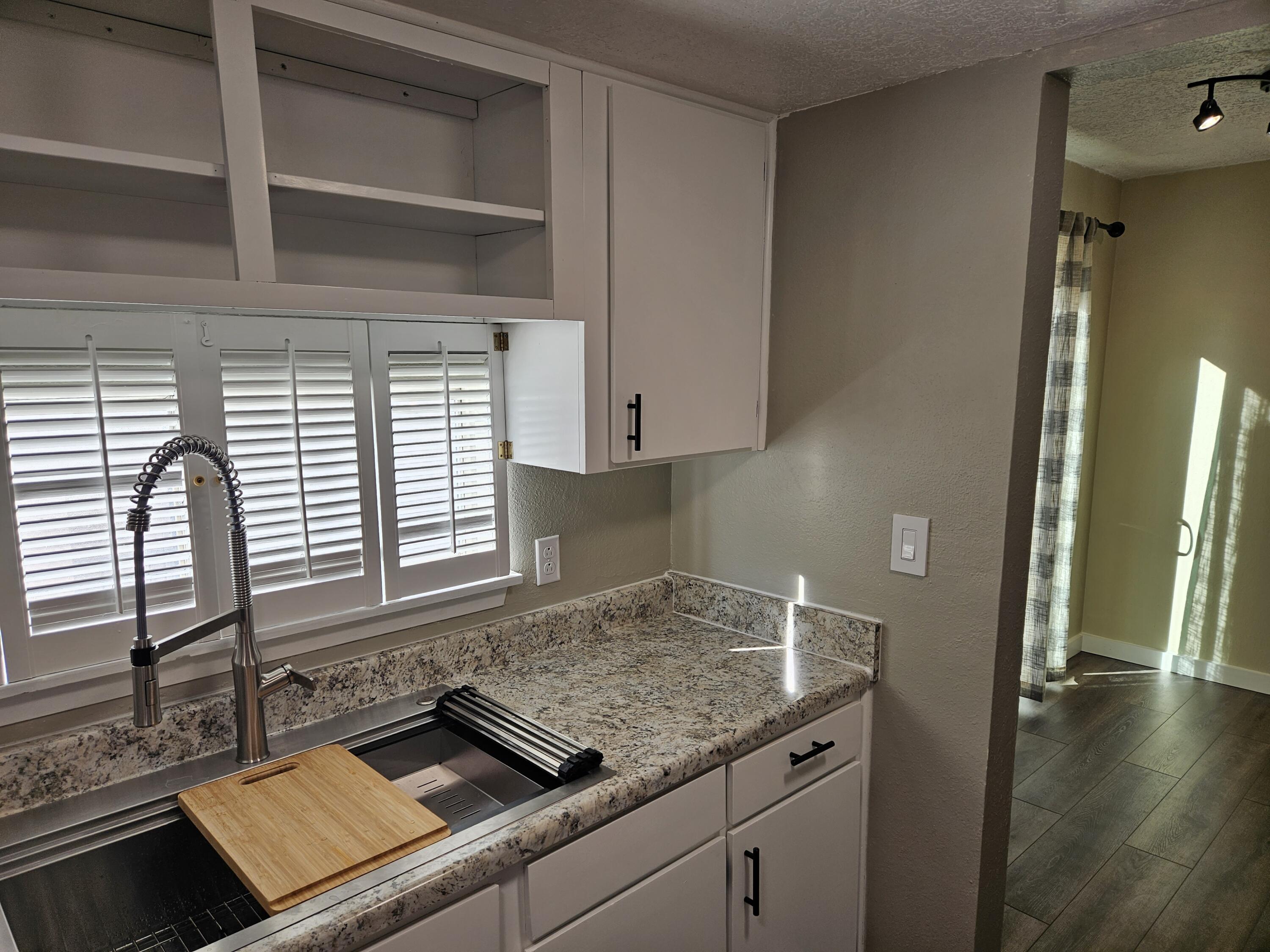 3501 Juan Tabo Boulevard NE Unit: B2