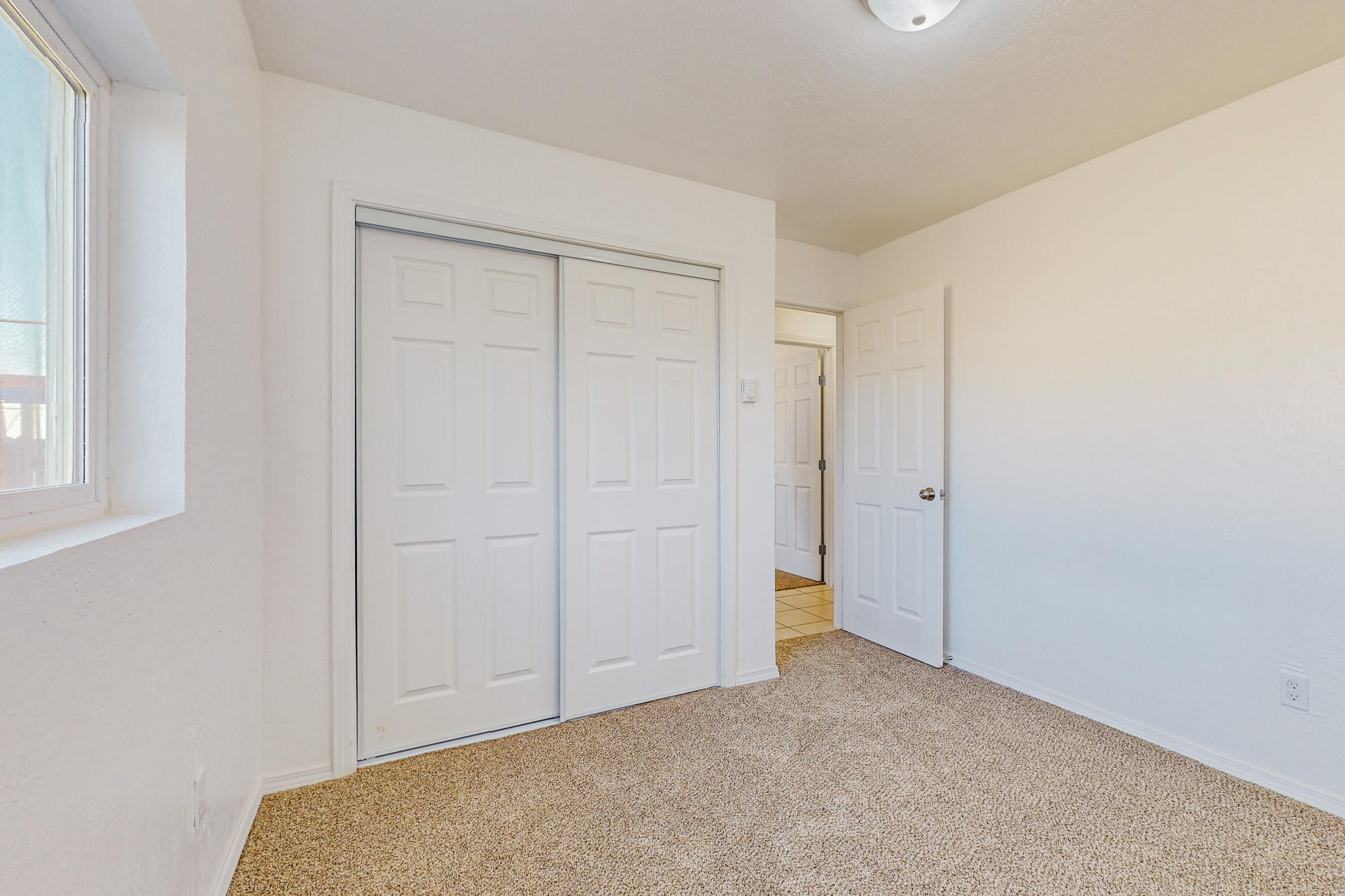 6071 Redlands Road NW