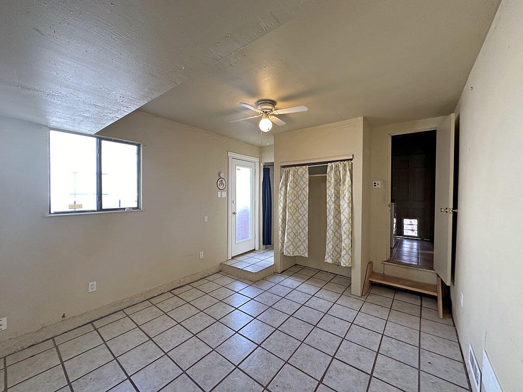 804 Cardenas Drive NE
