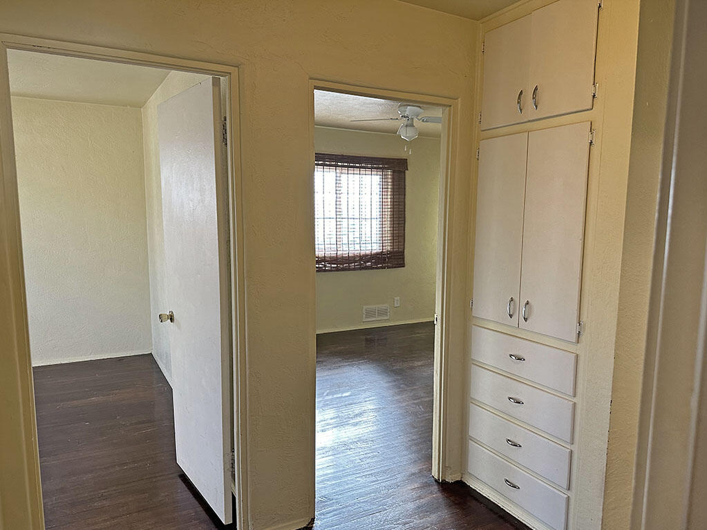804 Cardenas Drive NE