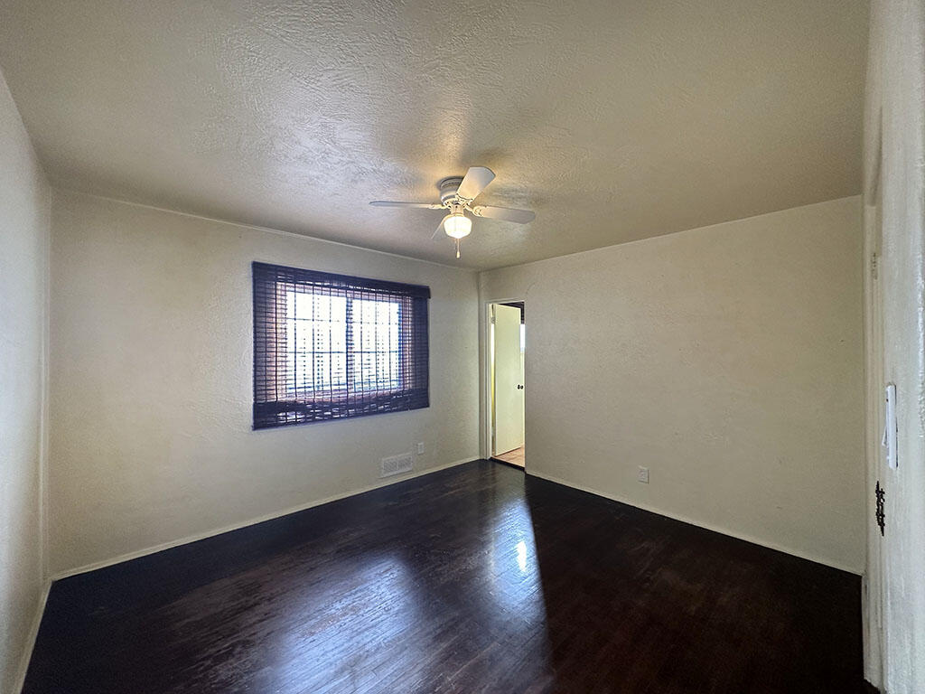 804 Cardenas Drive NE