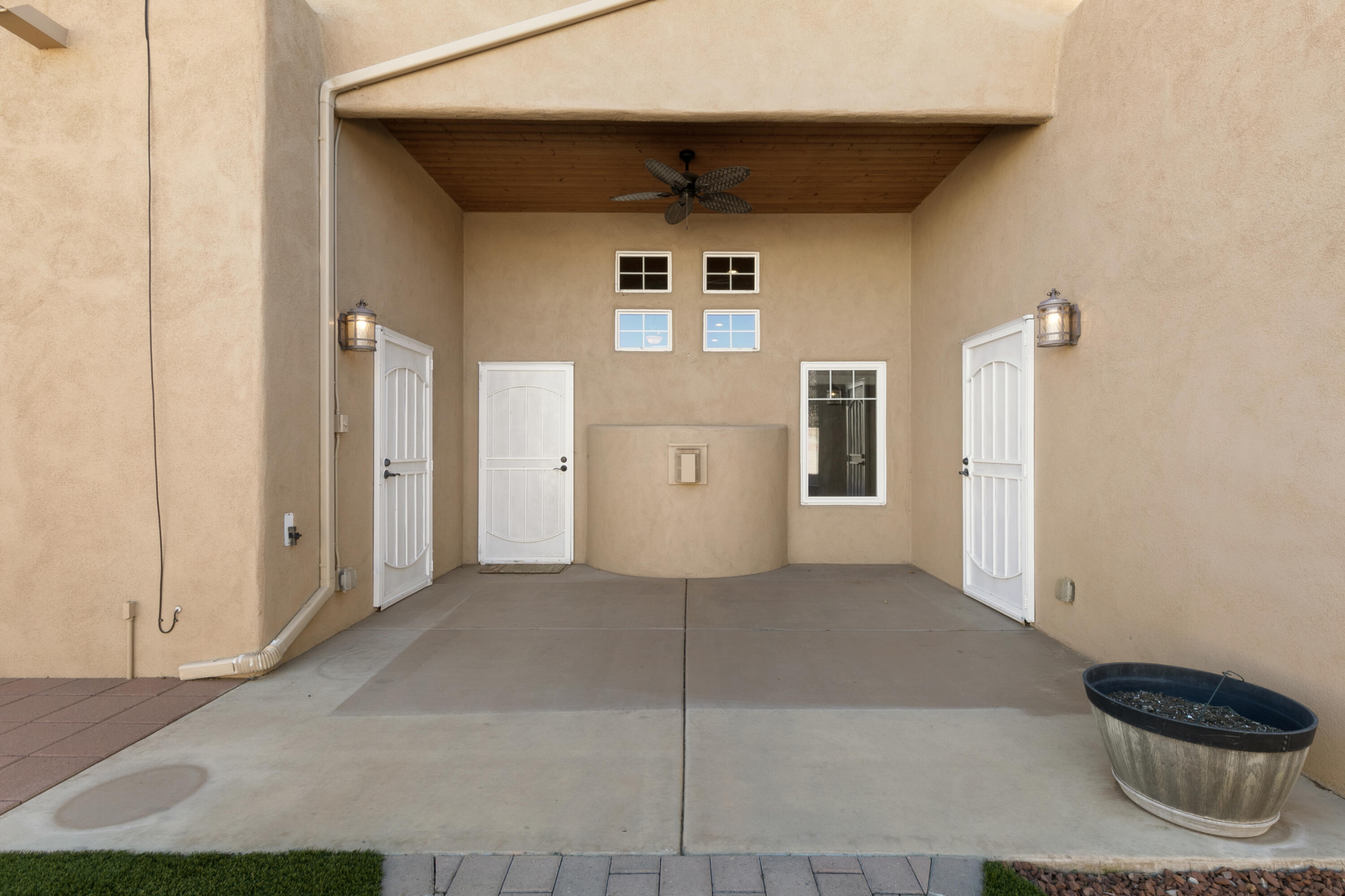 380 Dennis Drive NE