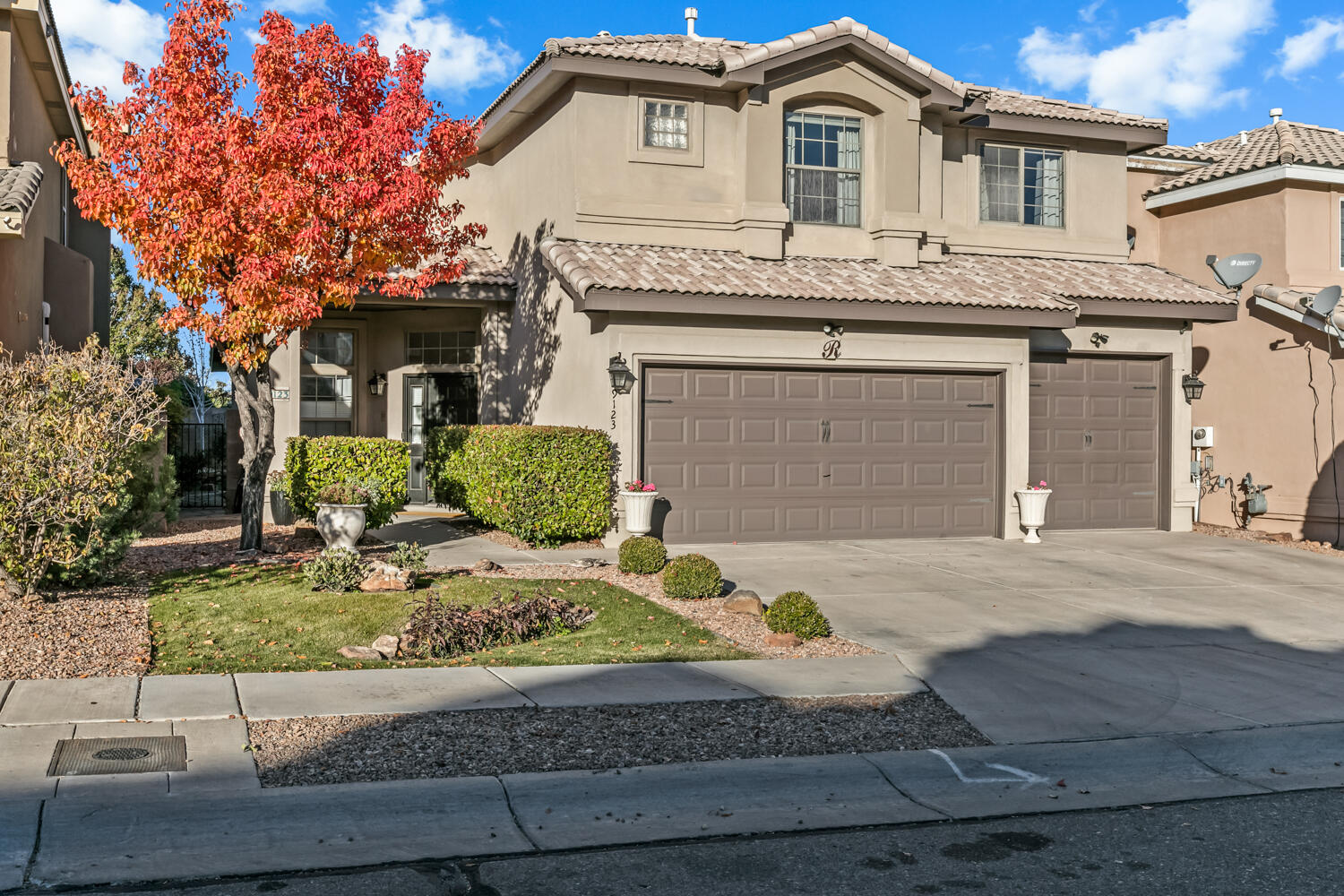 9123 Autumn Rose Drive NE