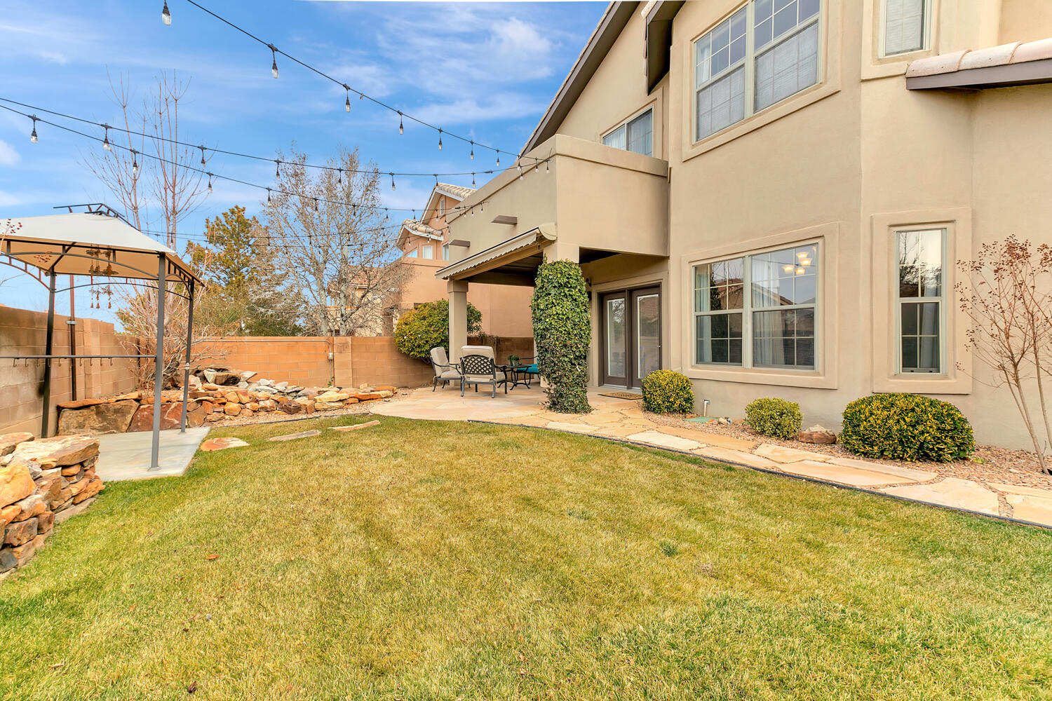 9123 Autumn Rose Drive NE