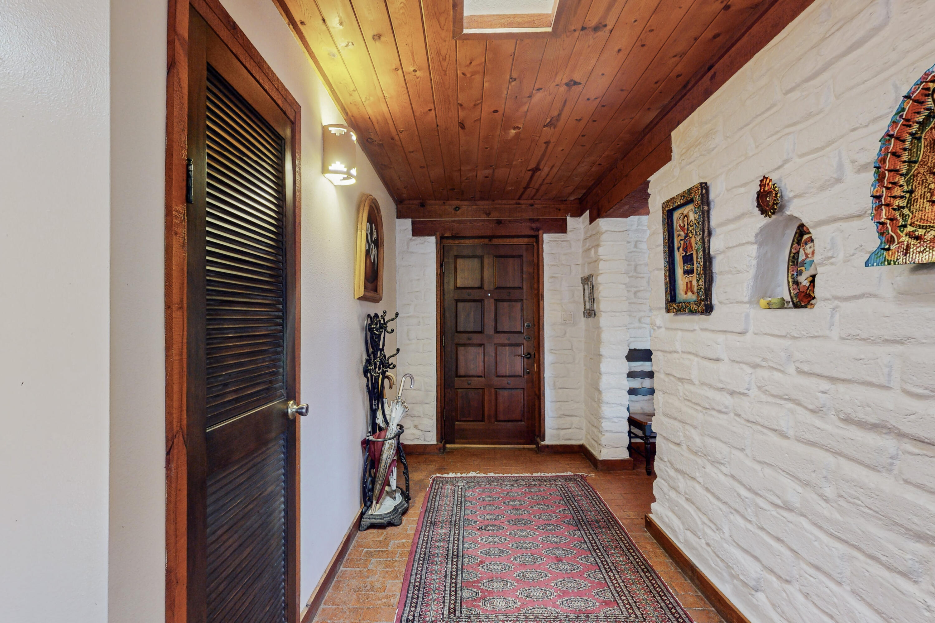 75 Four Wing Court