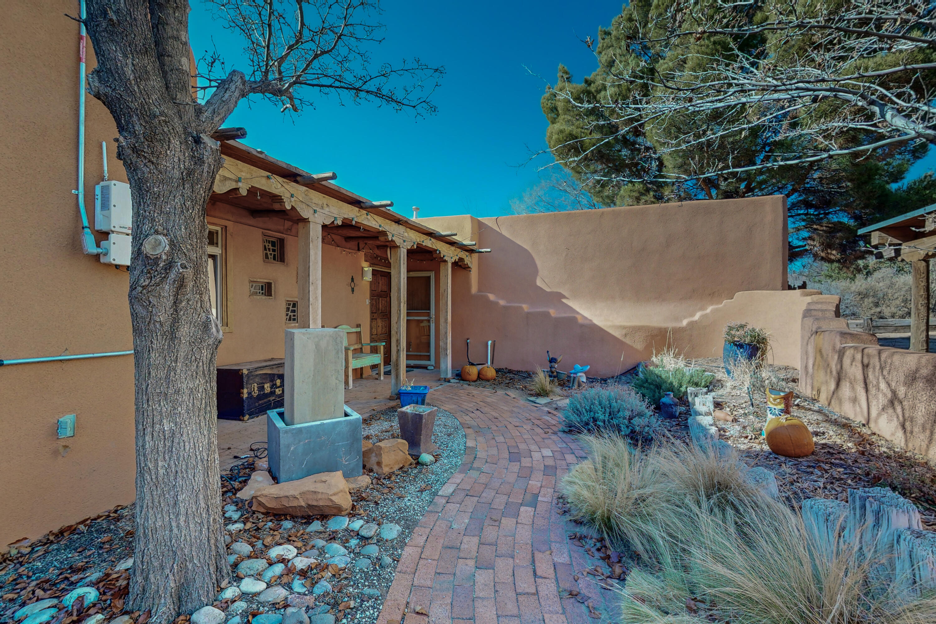 75 Four Wing Court