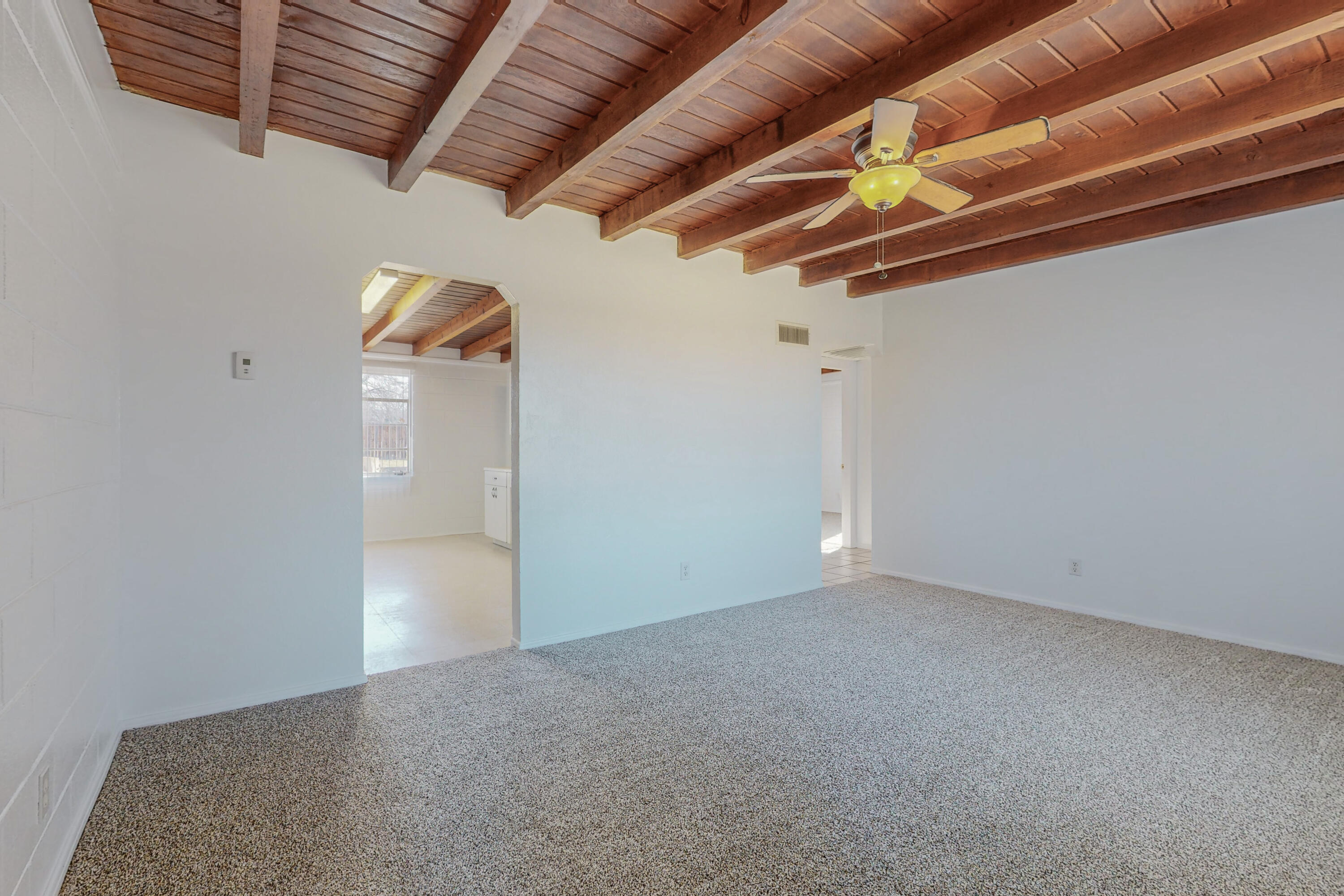 2810 Montclaire Drive NE