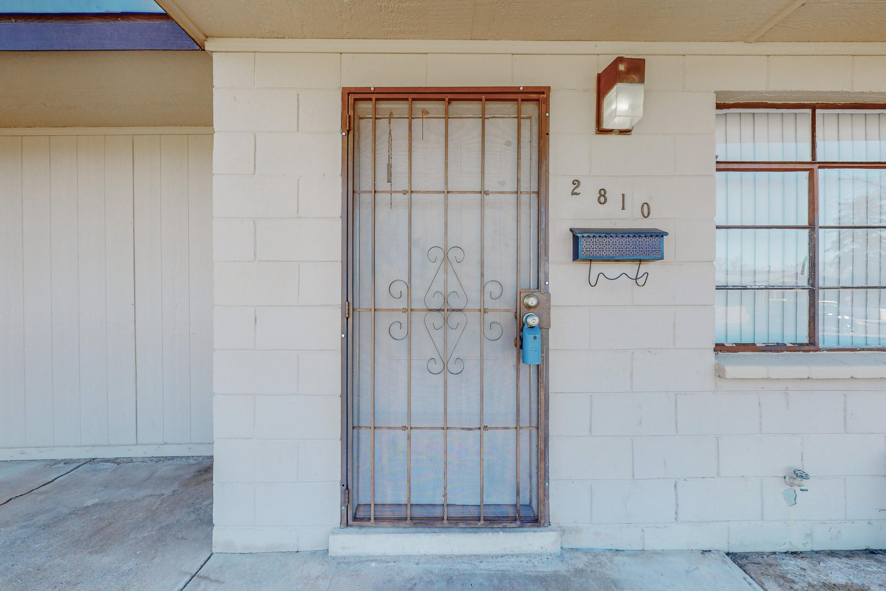 2810 Montclaire Drive NE