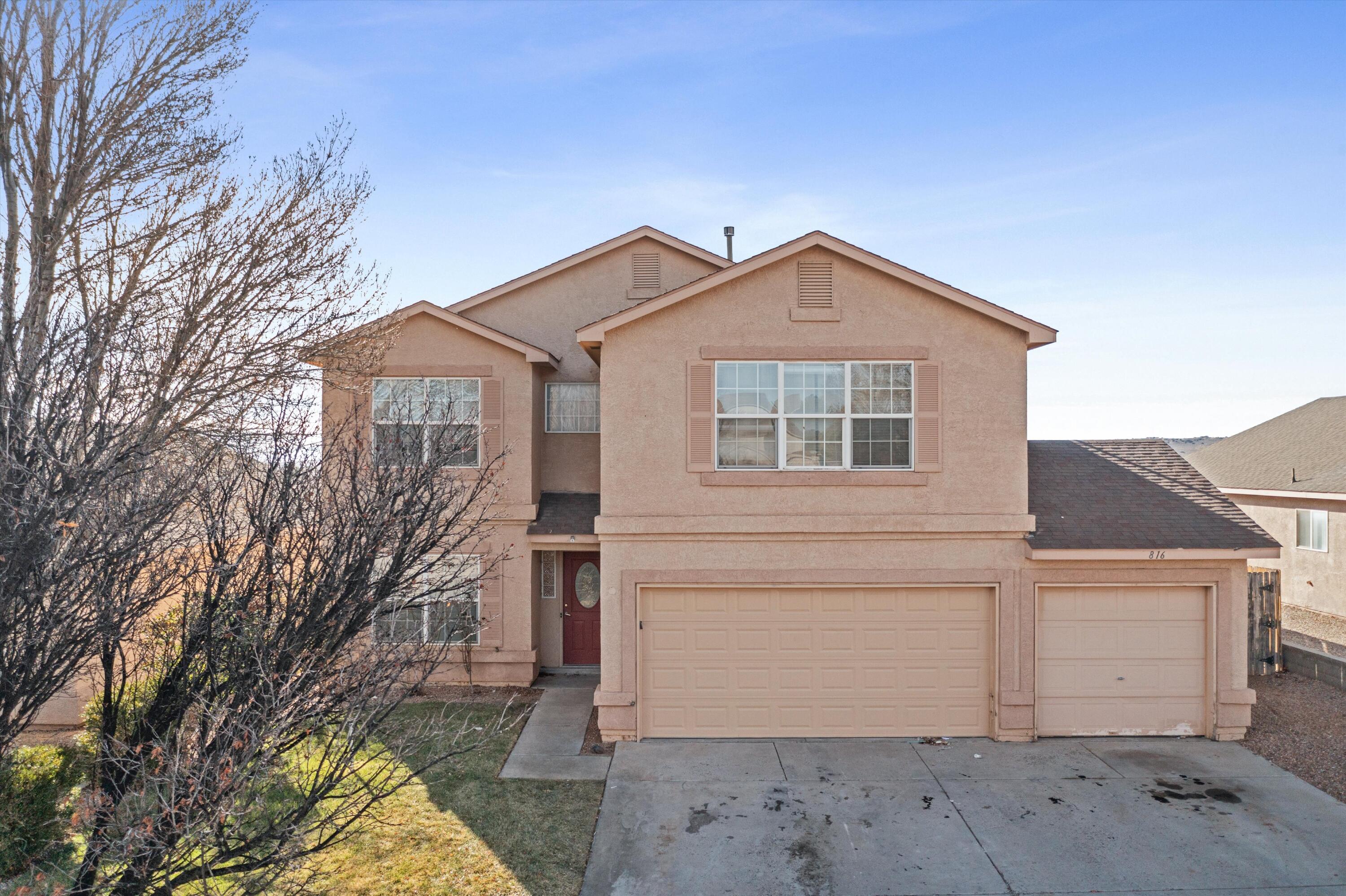 816 Toadlena Meadows Drive NE