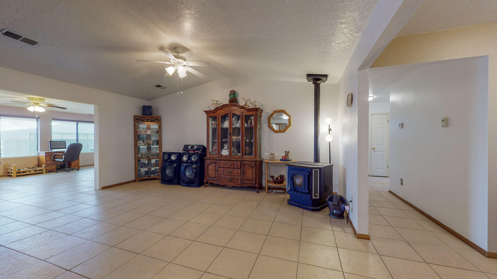 433 Pyrite Drive NE