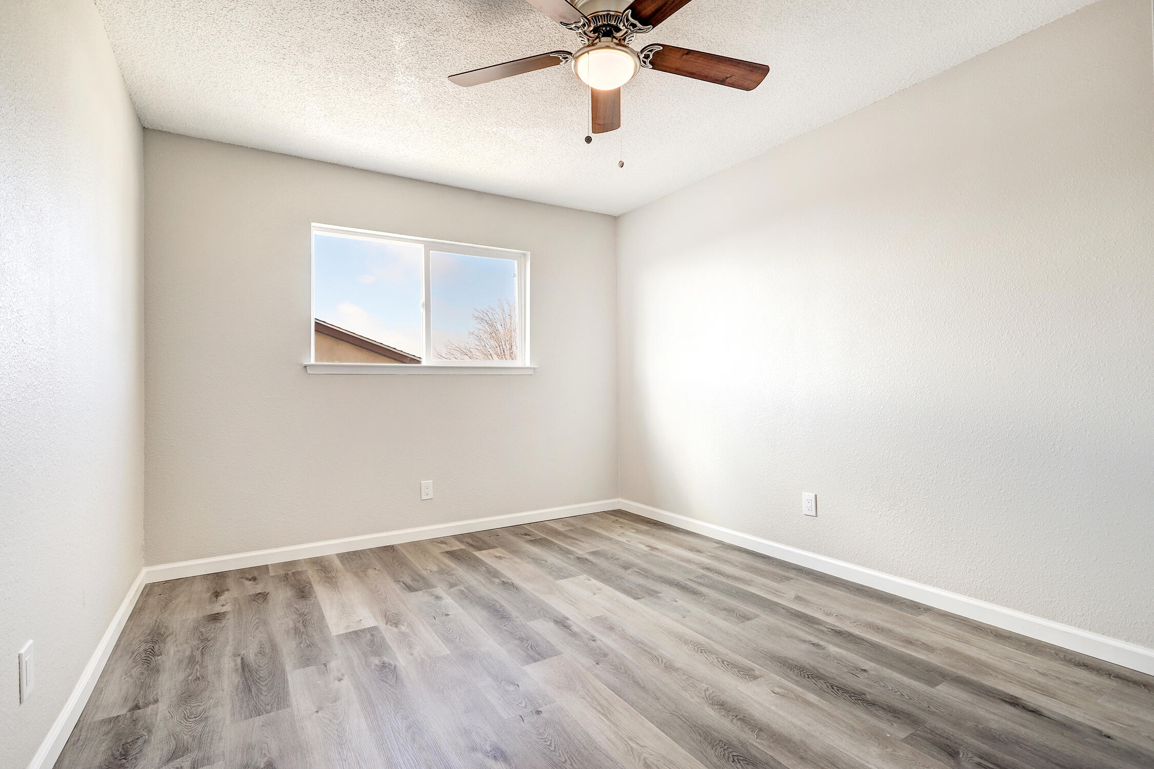 14212 Turner Place NE