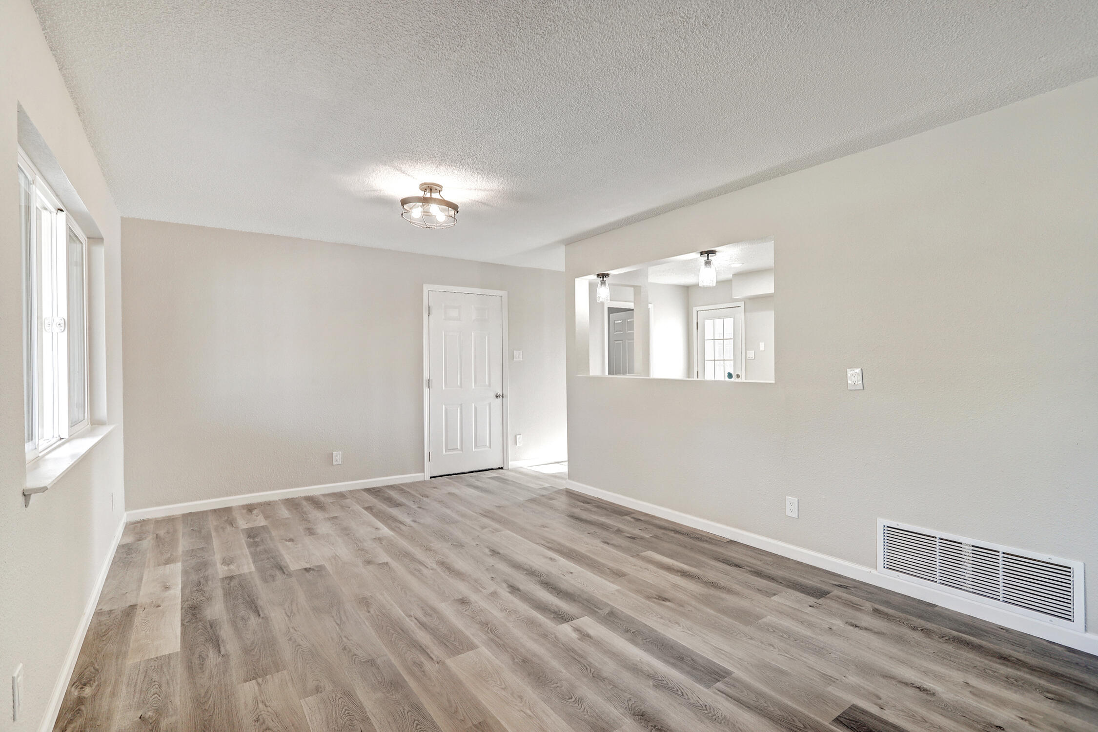 14212 Turner Place NE